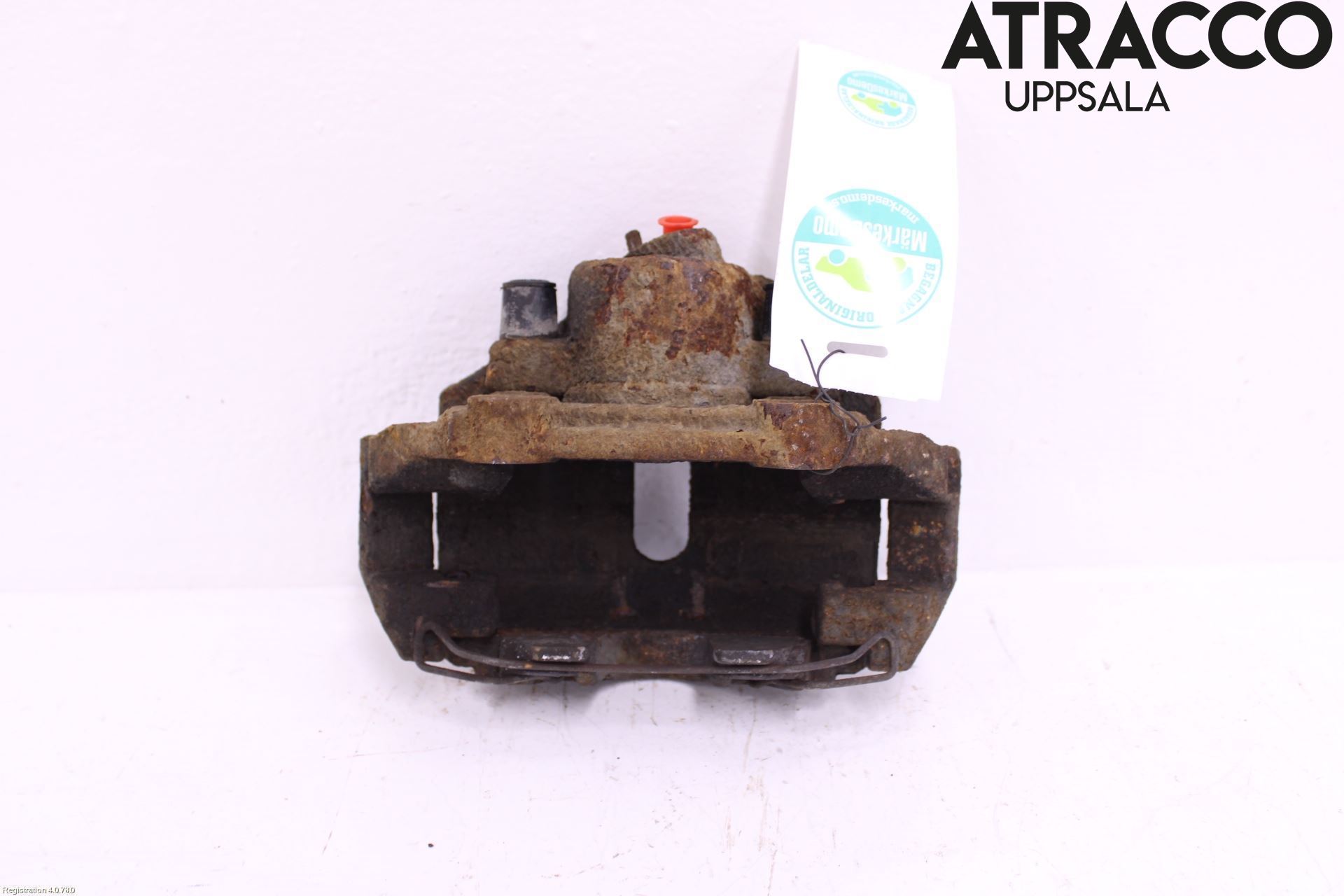 Skoda RAPID Bromsok Fram Höger