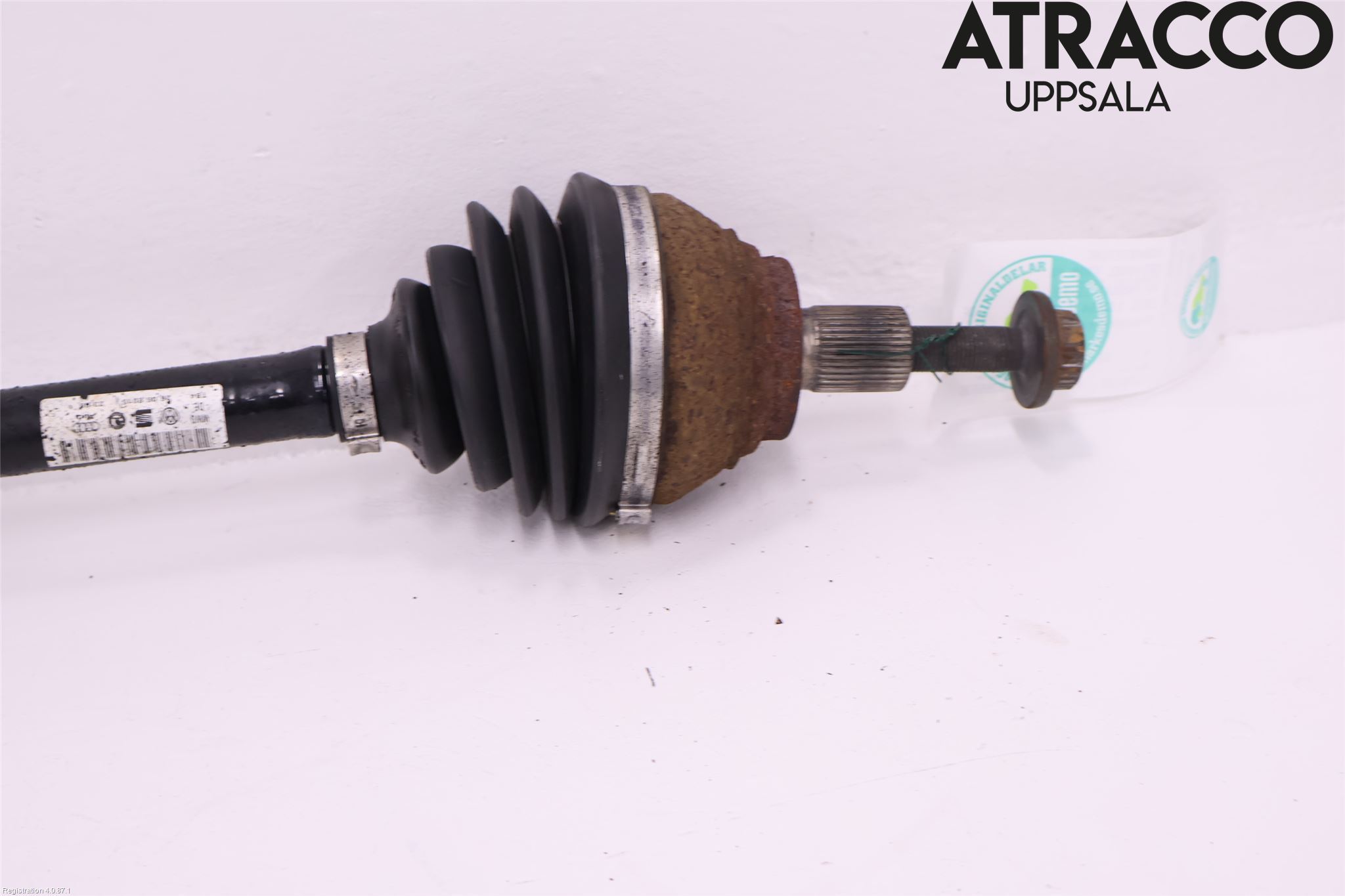 Volkswagen VW PASSAT 15-19 Drivaxel Fram Vänster