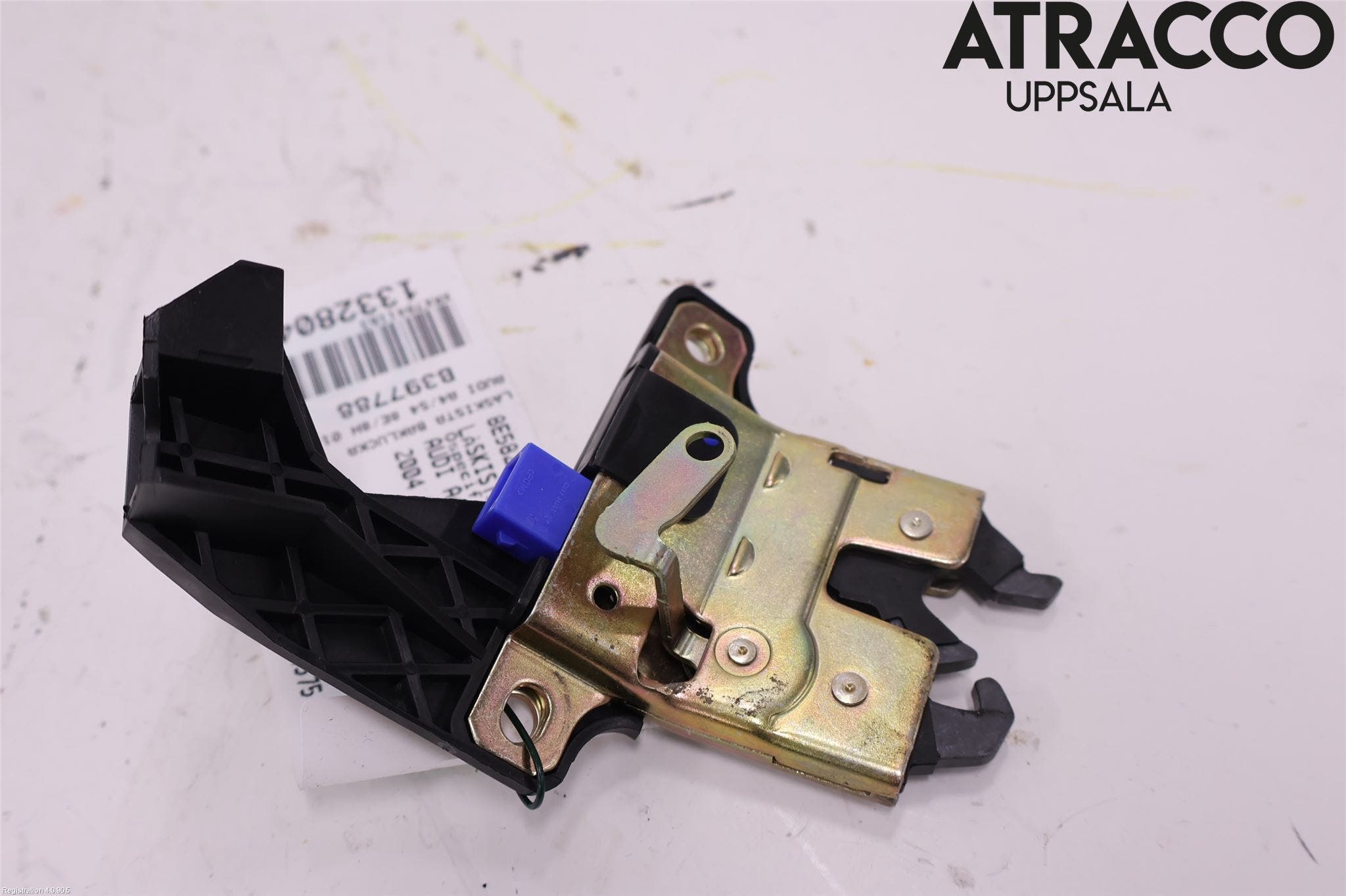 Audi A4/S4 01-05 Låskista Baklucka