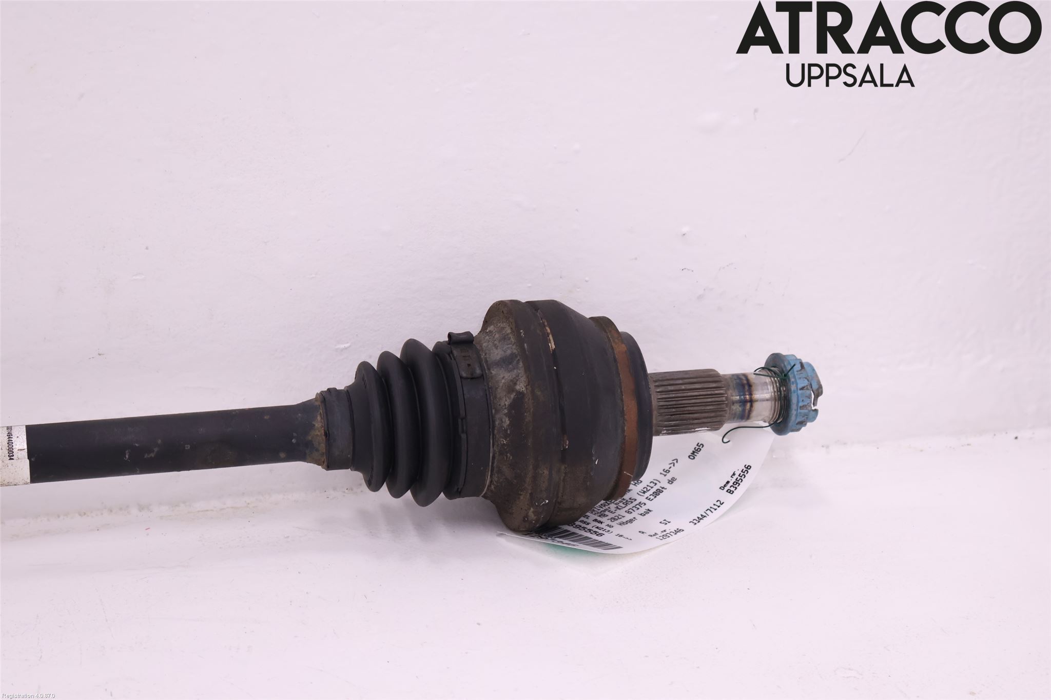 Mercedes-Benz MB E-KLASS (W213) 16-23 Drivaxel Bak Höger