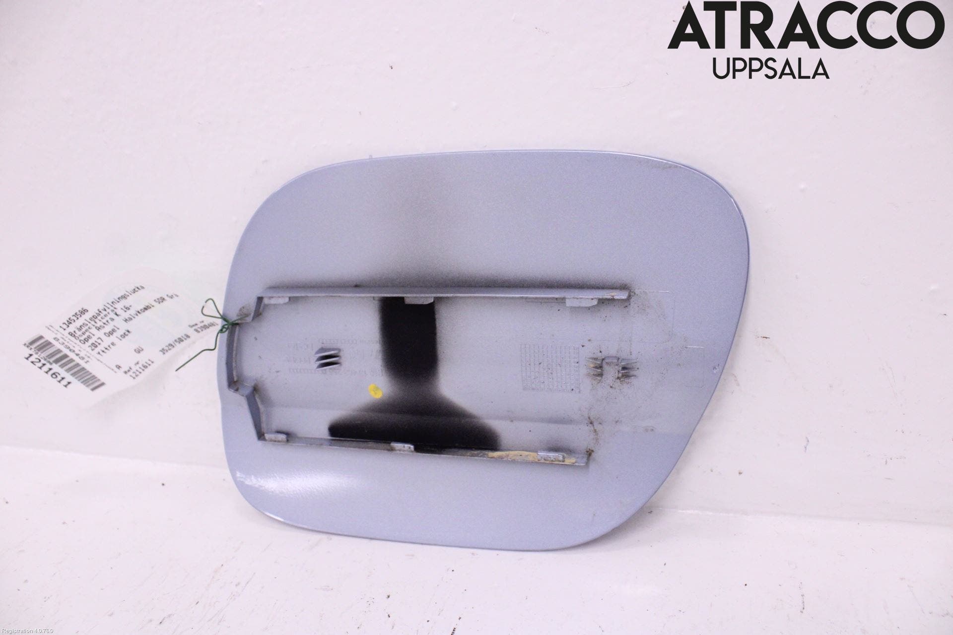 Opel ASTRA K 16-22 Tanklucka