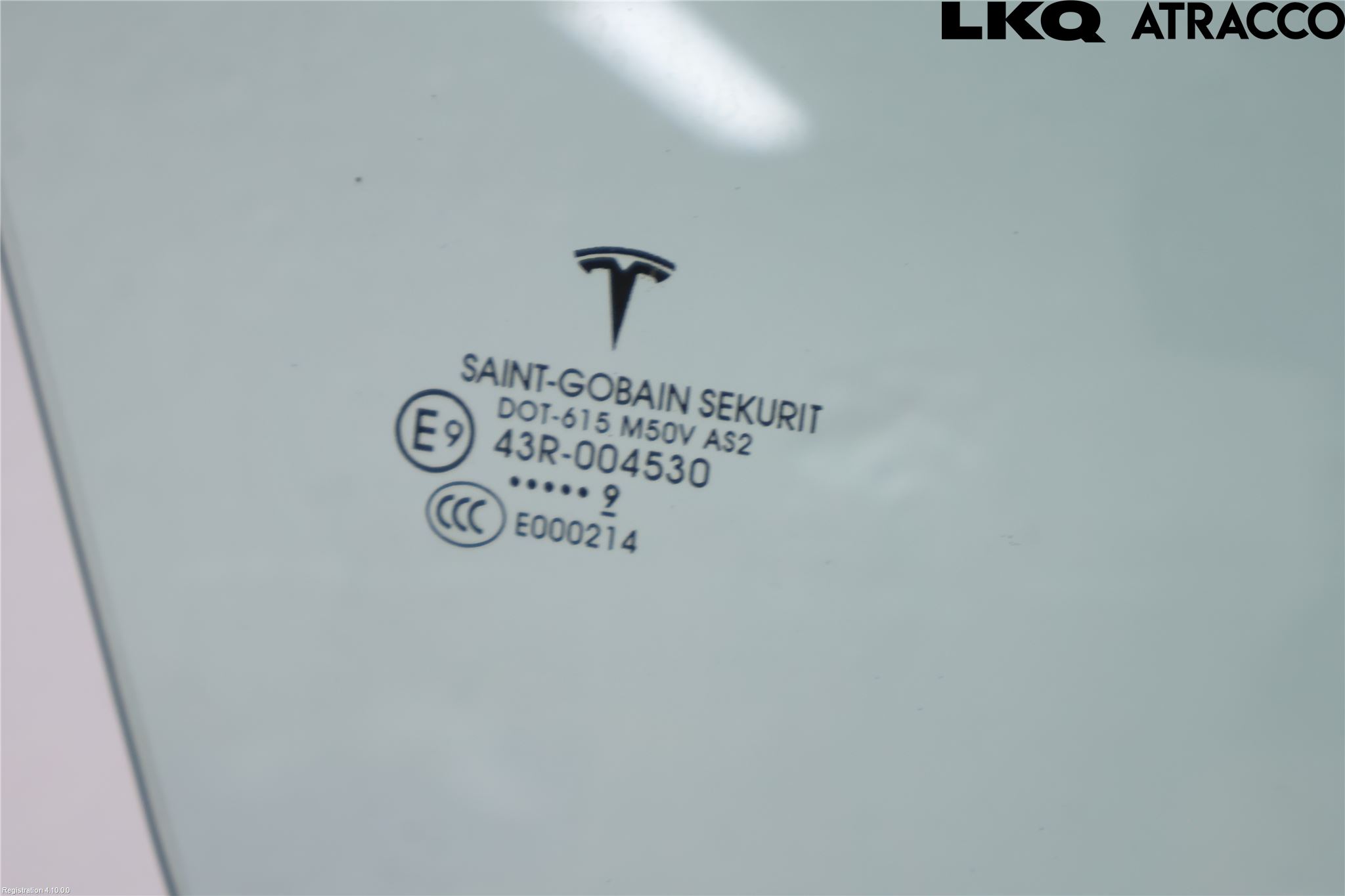 Tesla MODEL 3 17- Dörruta Fram Höger