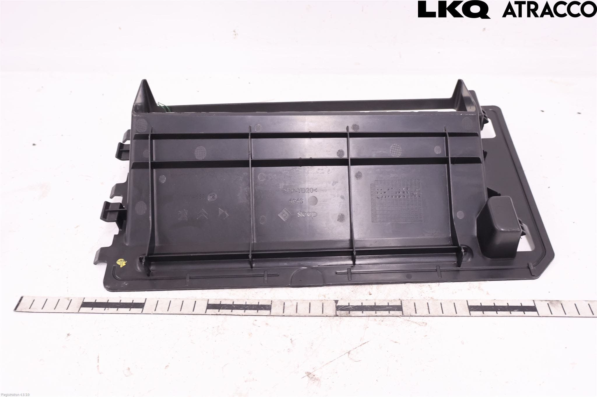 Opel CORSA F, CORSA-E 20- Deflektor Plåt-Plast Kylning