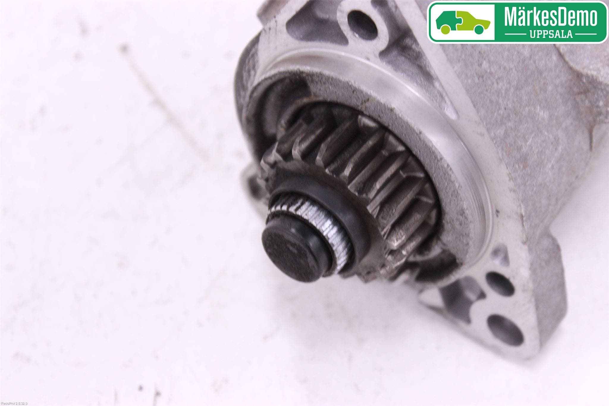 Opel ASTRA K 16-22 Startmotor