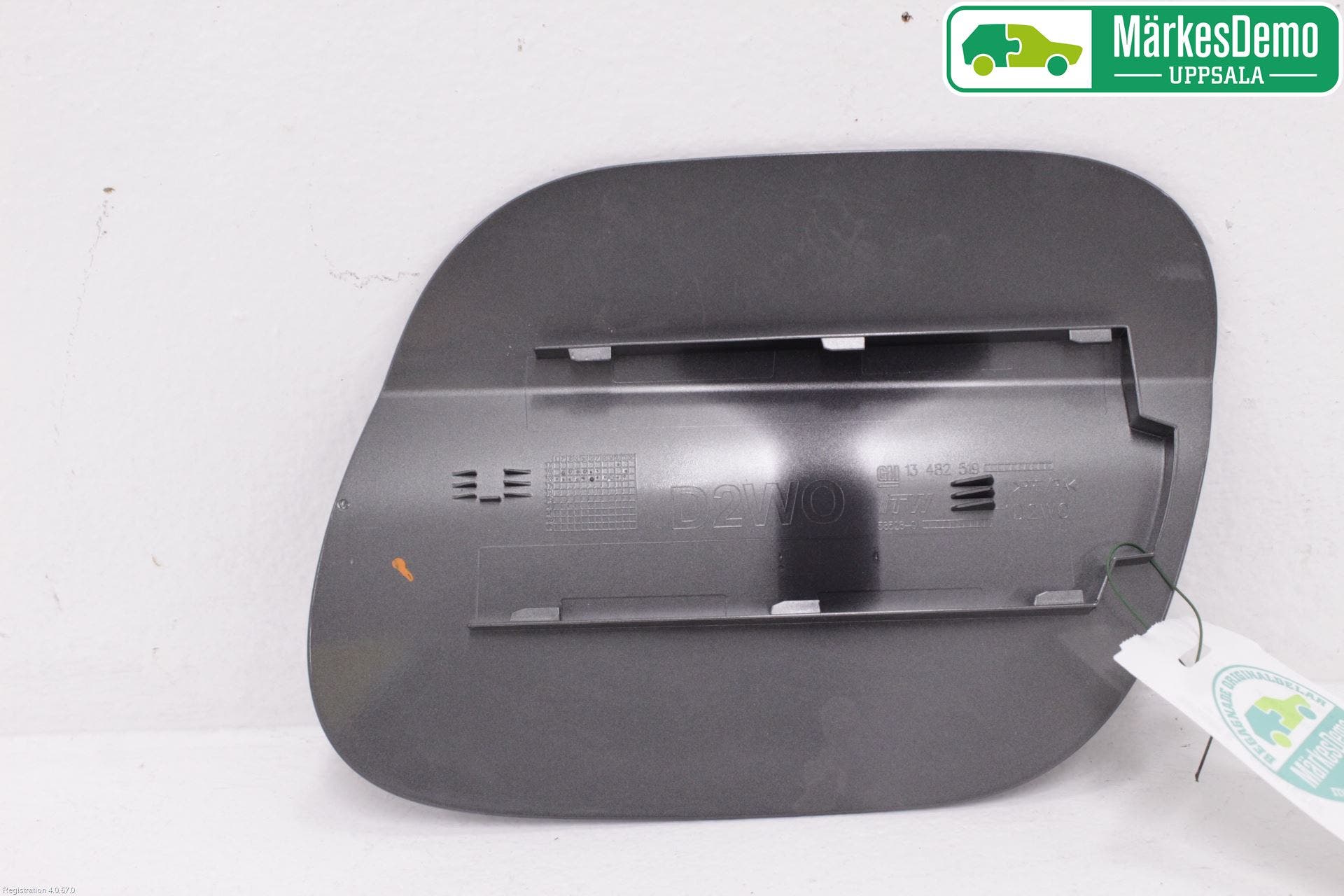 Opel ASTRA K 16-22 Tanklucka