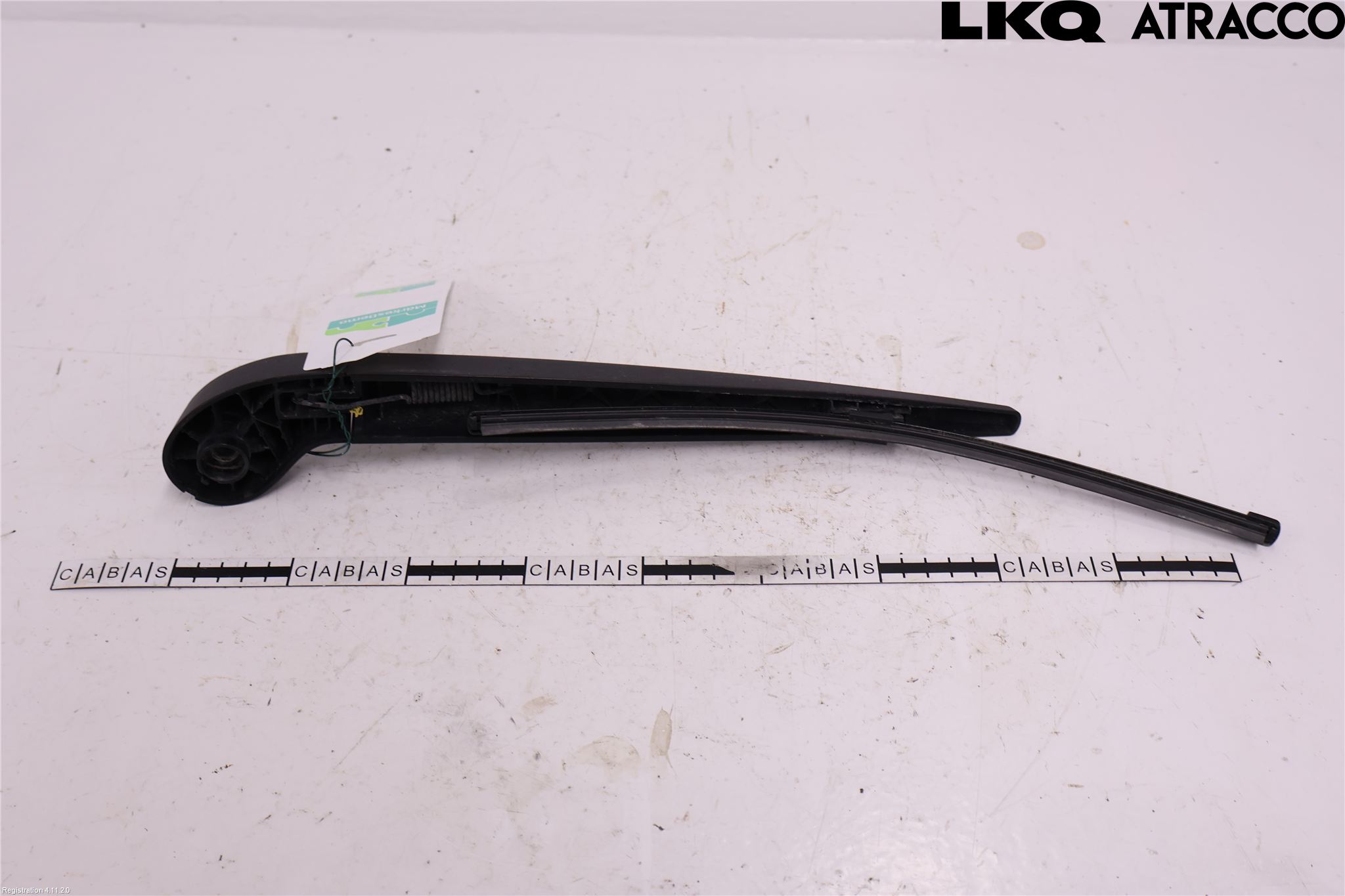 Volvo XC70 08-13 Torkararm-Bakruta