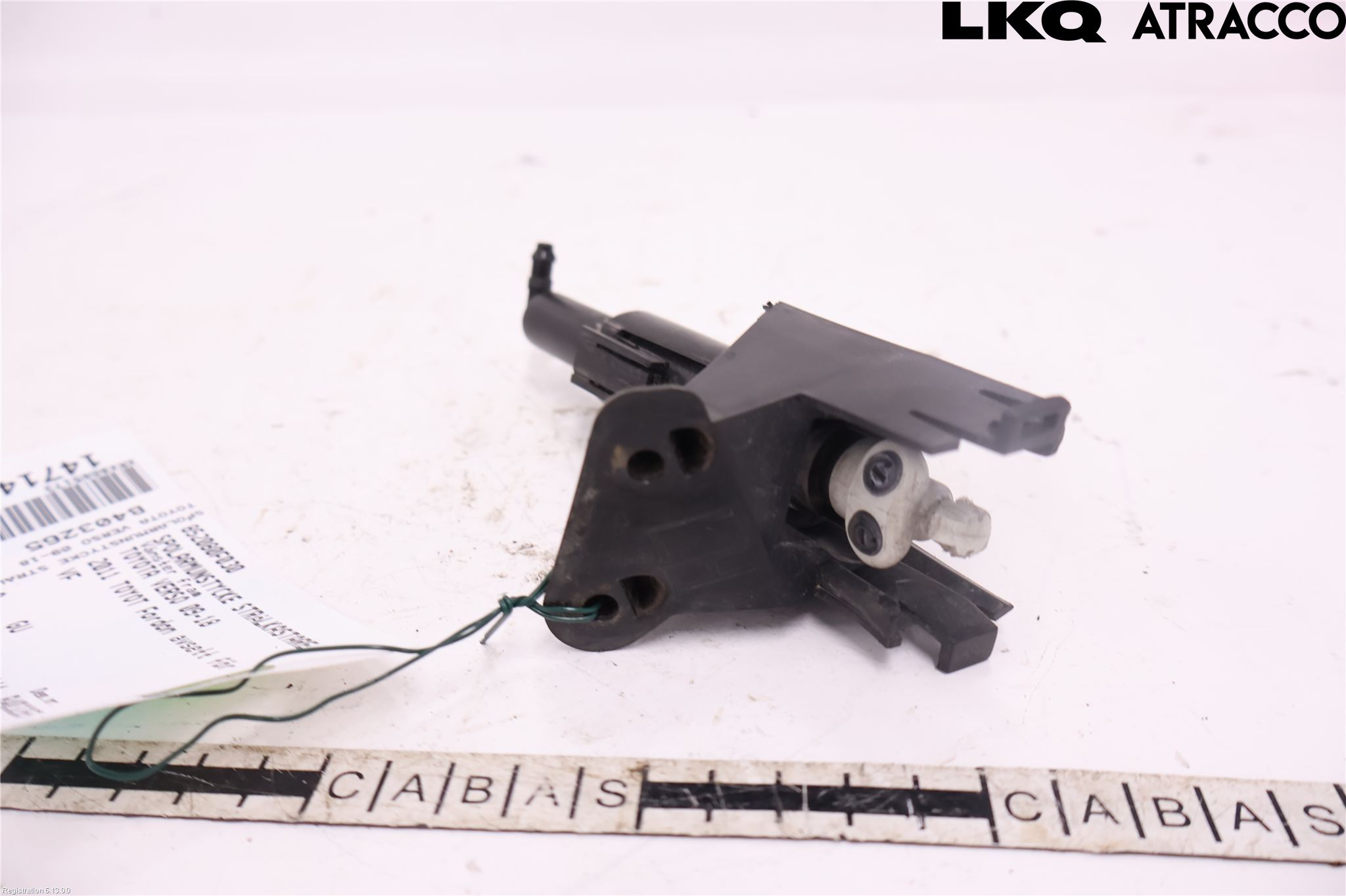 Toyota VERSO 09-18 Spolarmunstycke Strålkastare