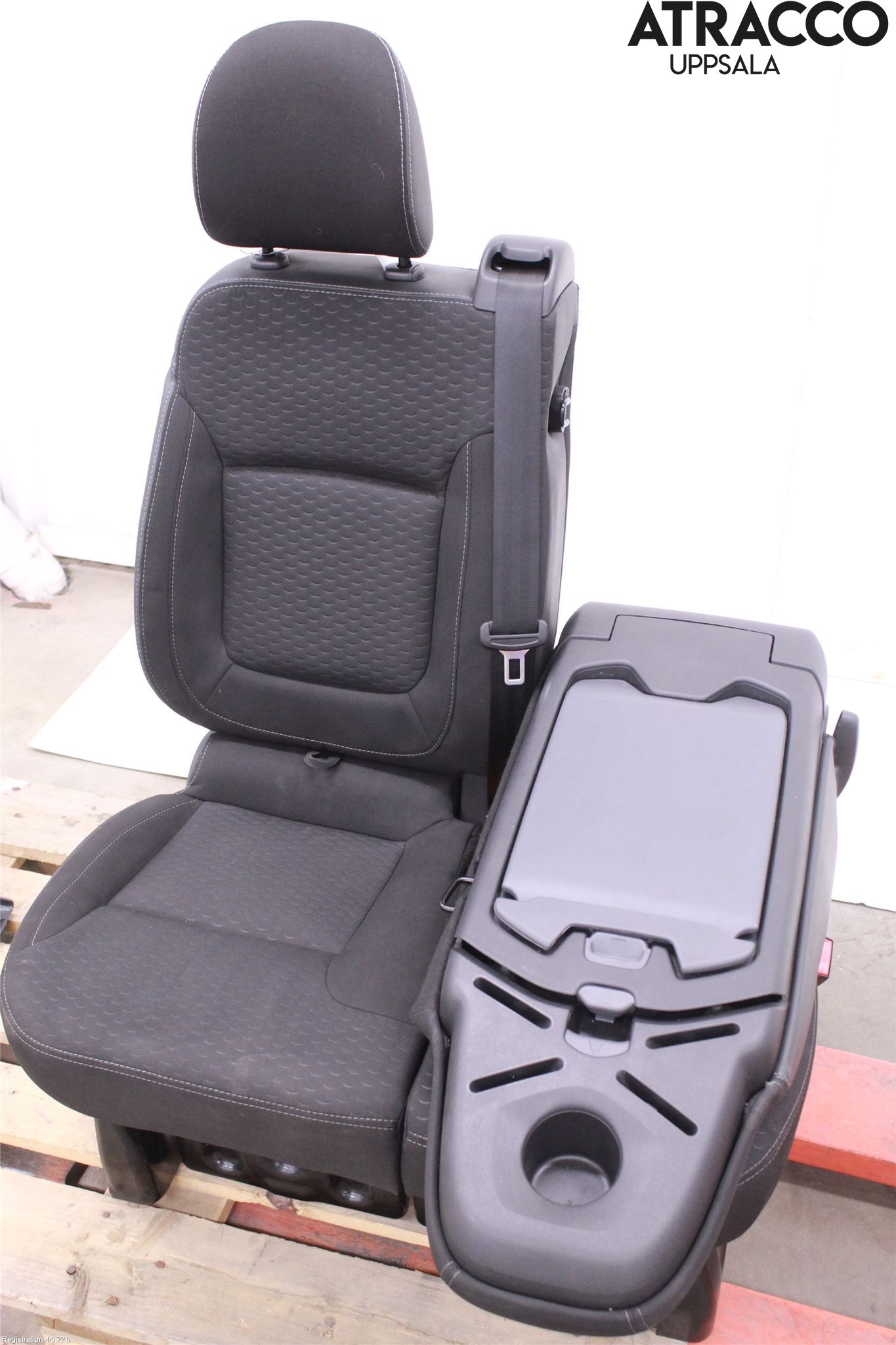 Opel VIVARO 15-19 Inredning Soffa Fram Komplett