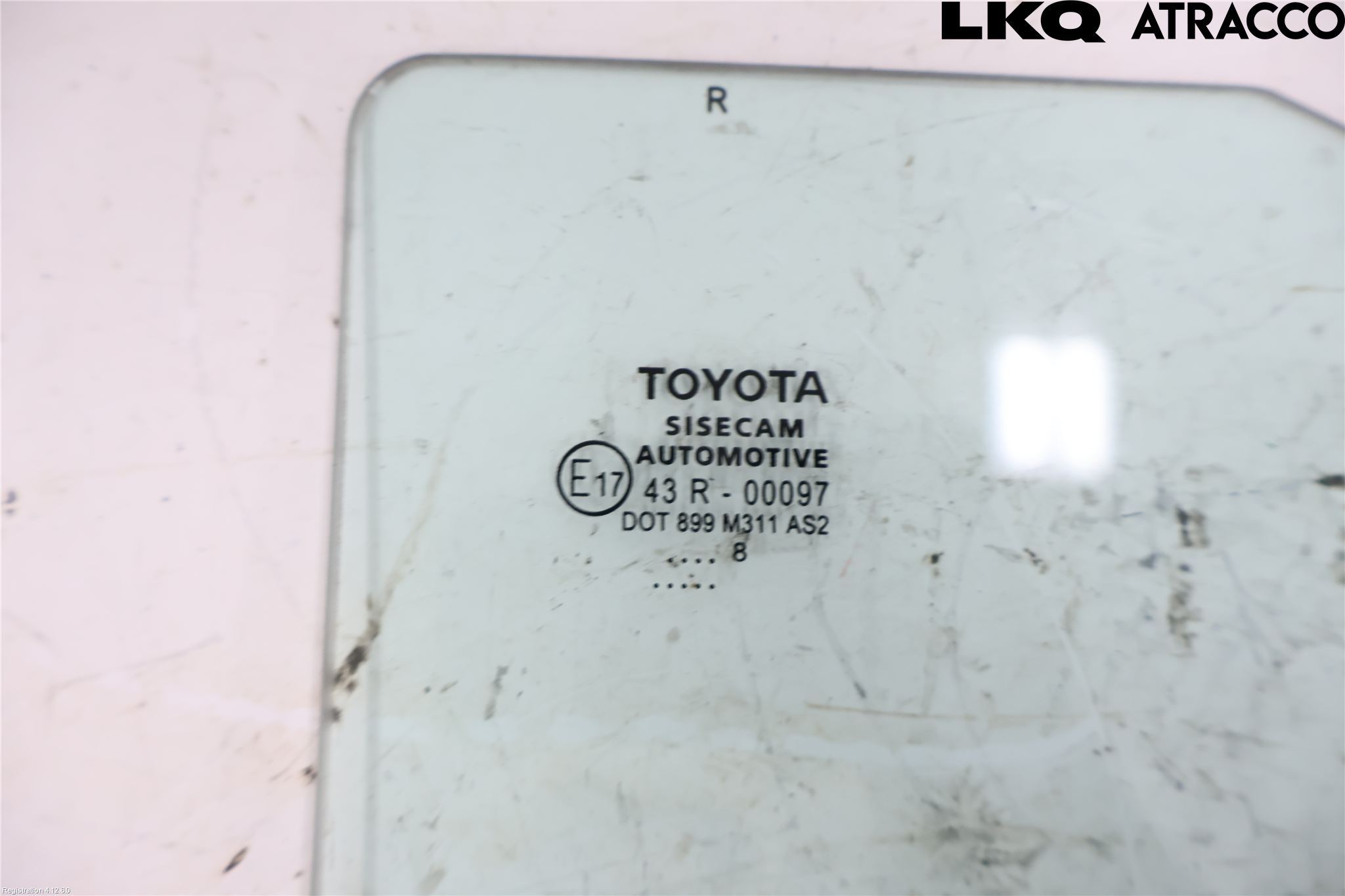 Toyota C-HR 16-23 Dörruta Bak Lilla Hö