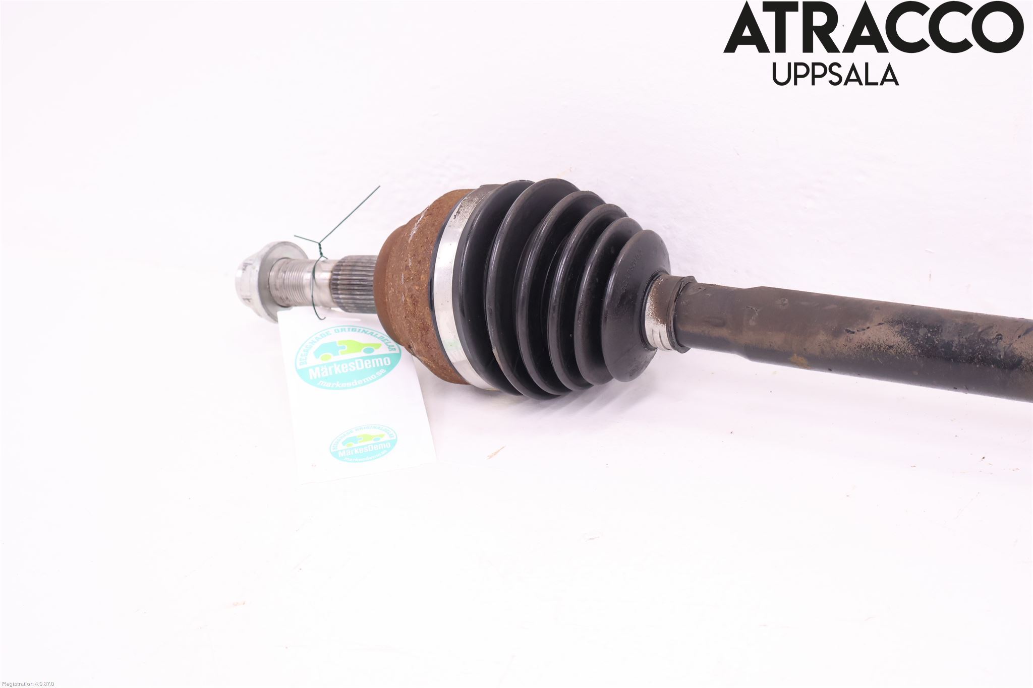 MG ZS EV 20- Drivaxel Fram Höger