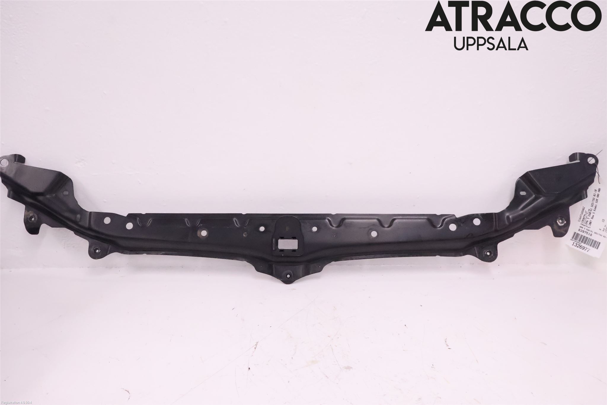 BMW 5 E60/61 Sed/Tou 02-10 Frontplåt