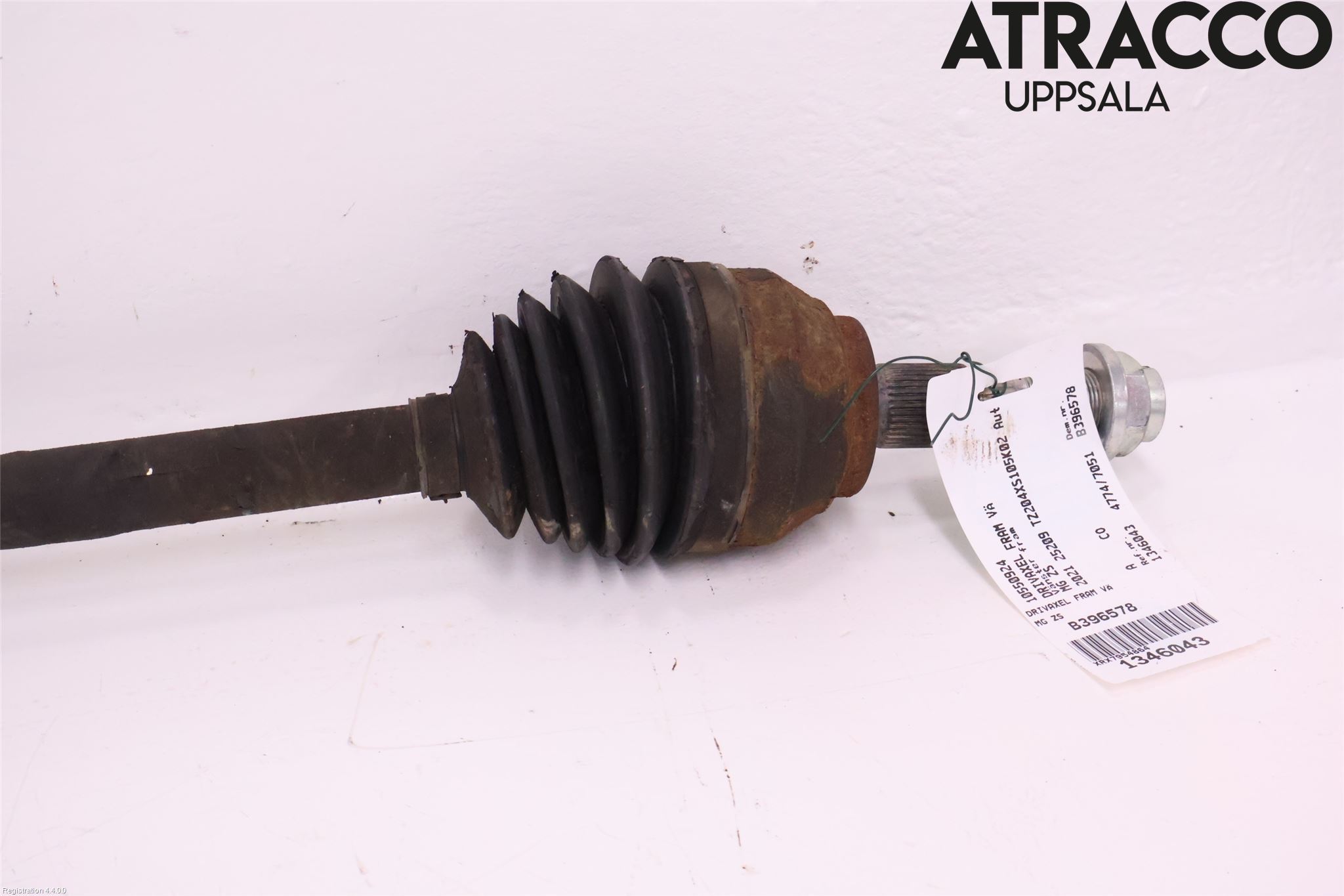 MG ZS EV 20- Drivaxel Fram Vänster