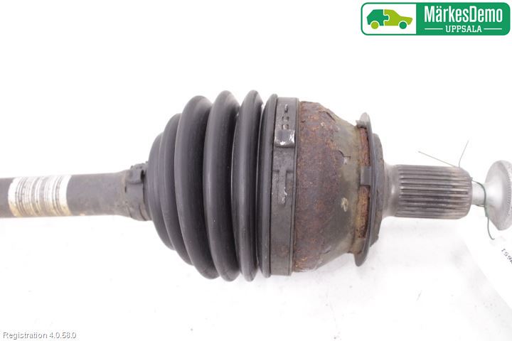 Mercedes-Benz MB B-KLASS (W246/W242) 12-19 Drivaxel Fram Höger
