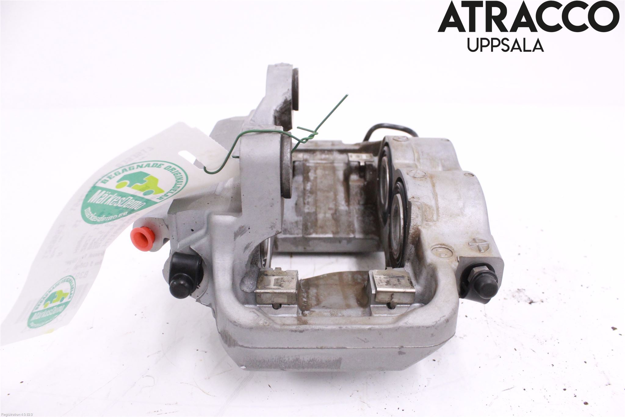 BMW 5 G30/G31/F90 17-23 Bromsok Fram Höger