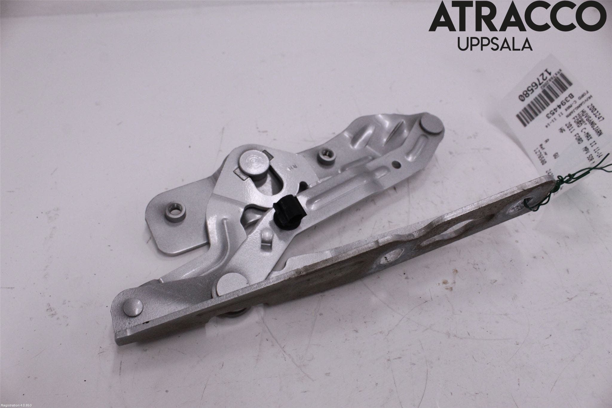 Ford C-MAX II 11-14 Huvgångjärn