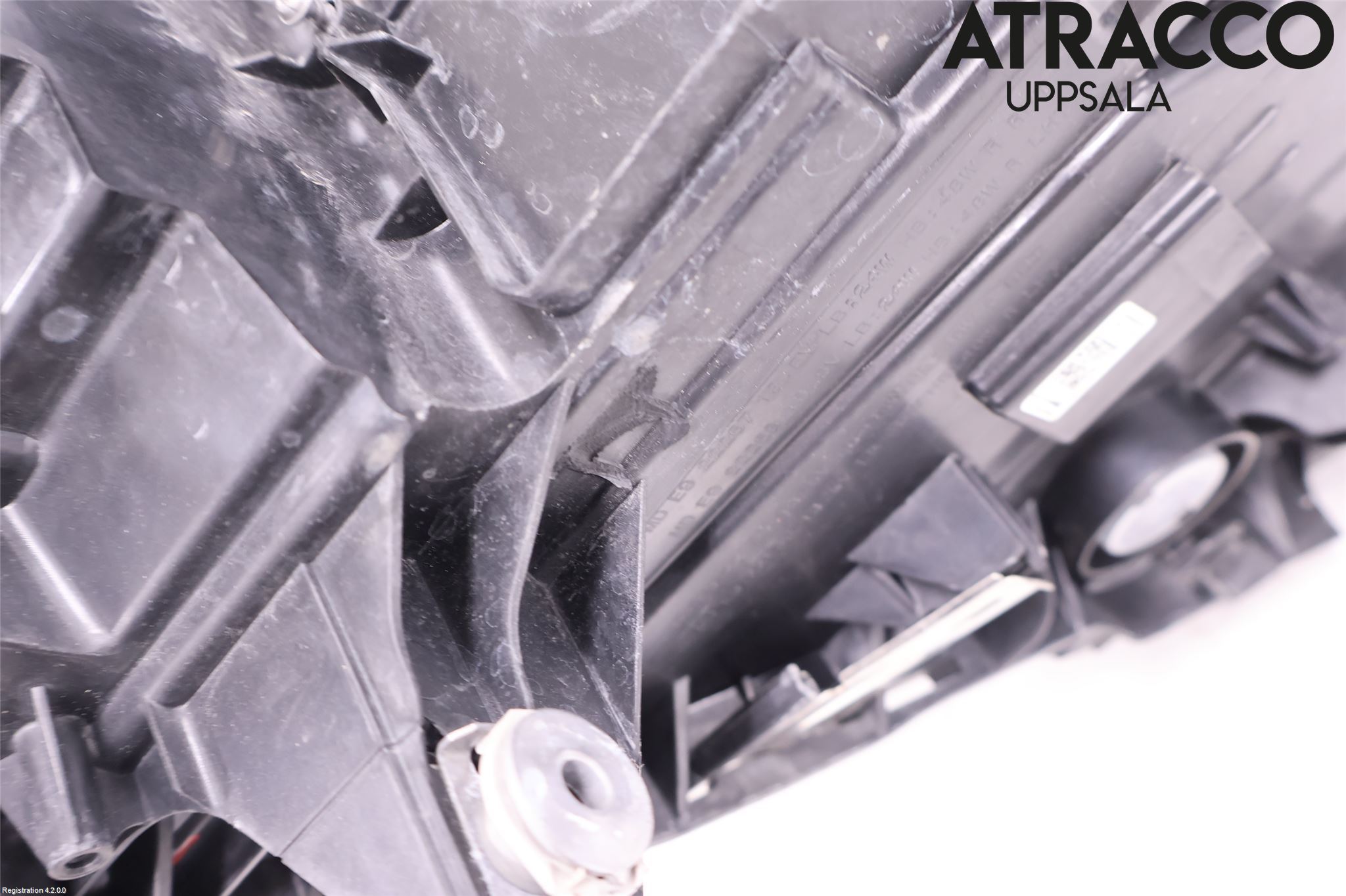 BMW 1 F40 19- Strålkastare Höger