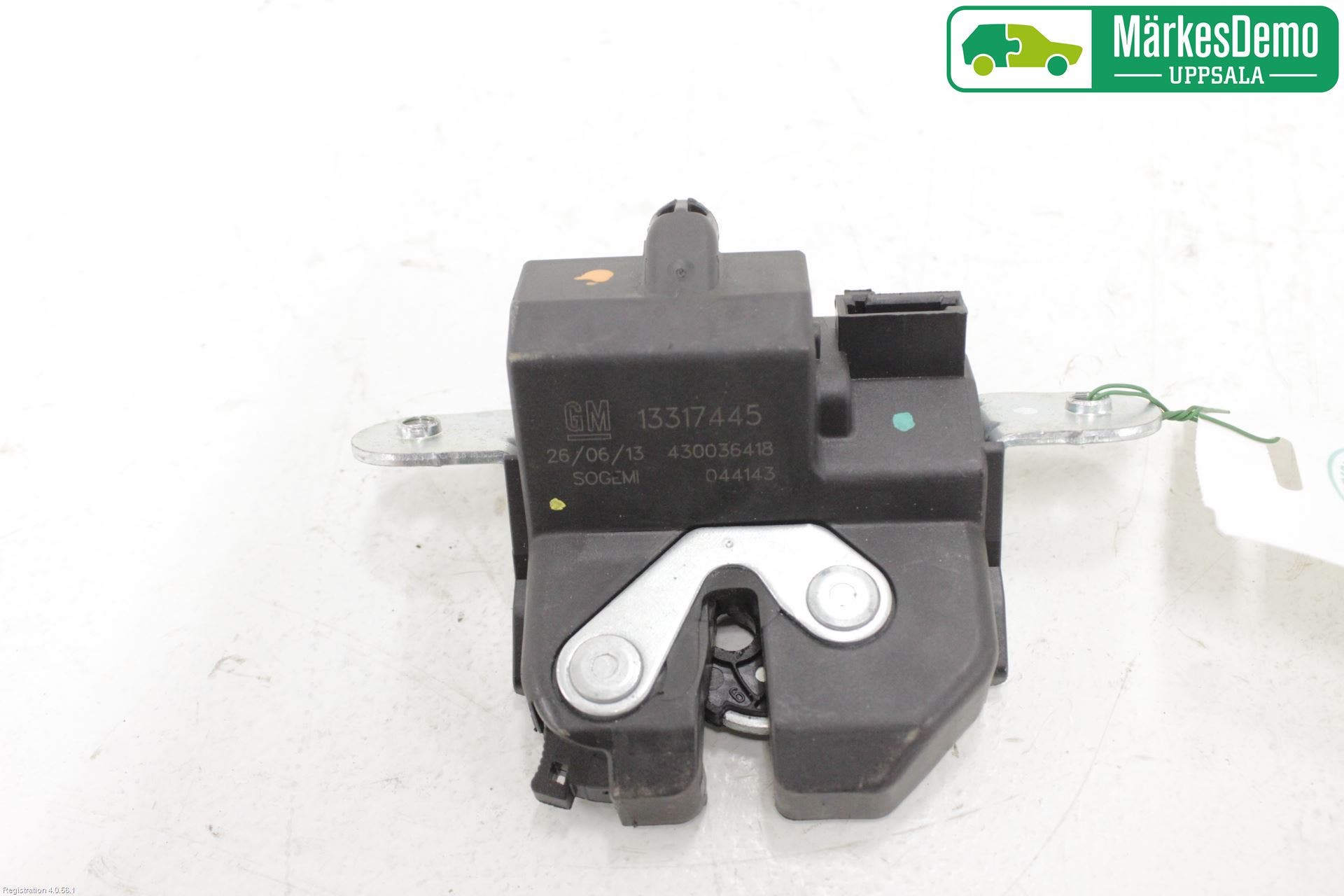 Opel CORSA D 07-14 Låskista Baklucka