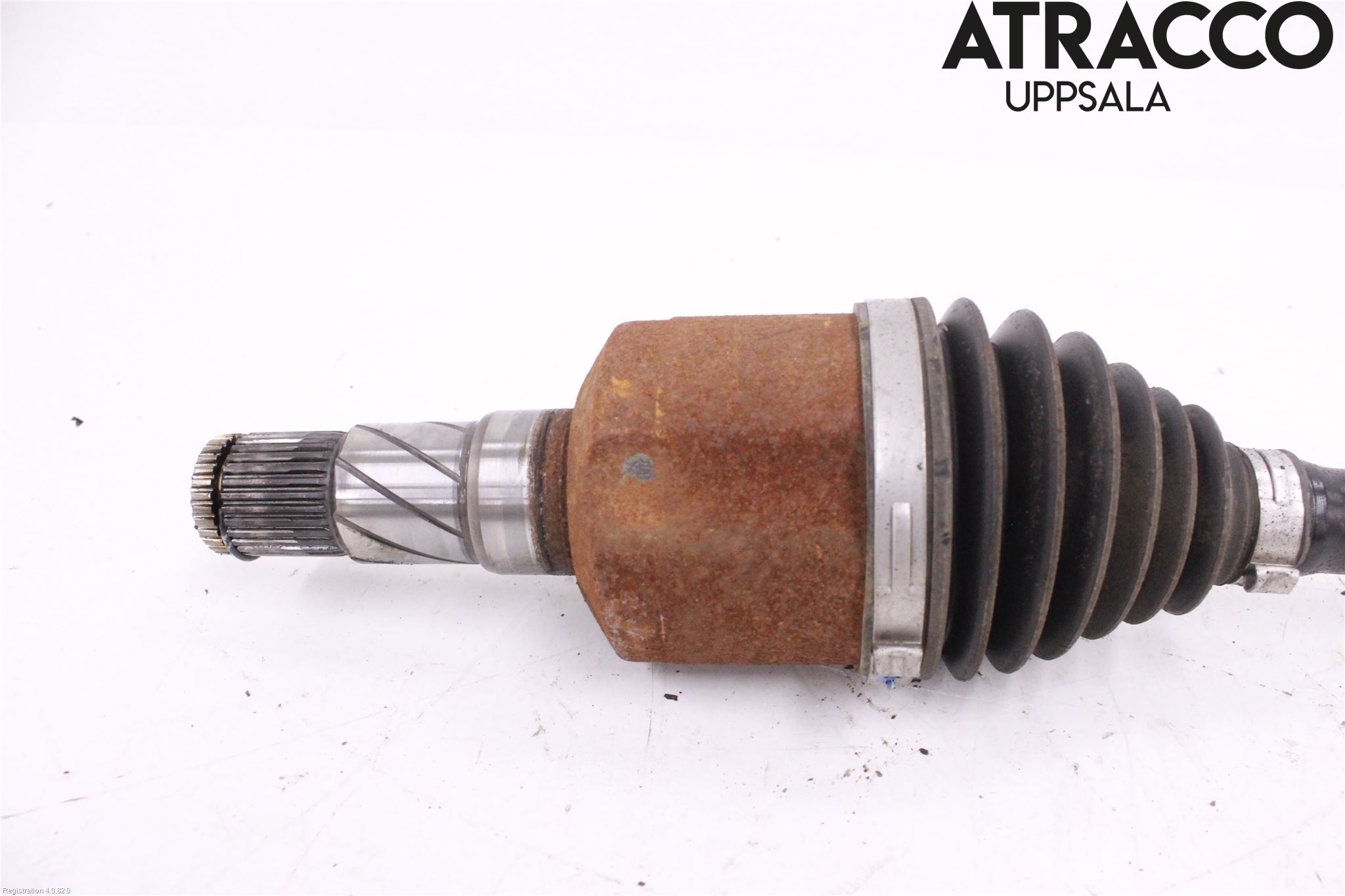 Tesla MODEL 3 17- Drivaxel Bak Höger