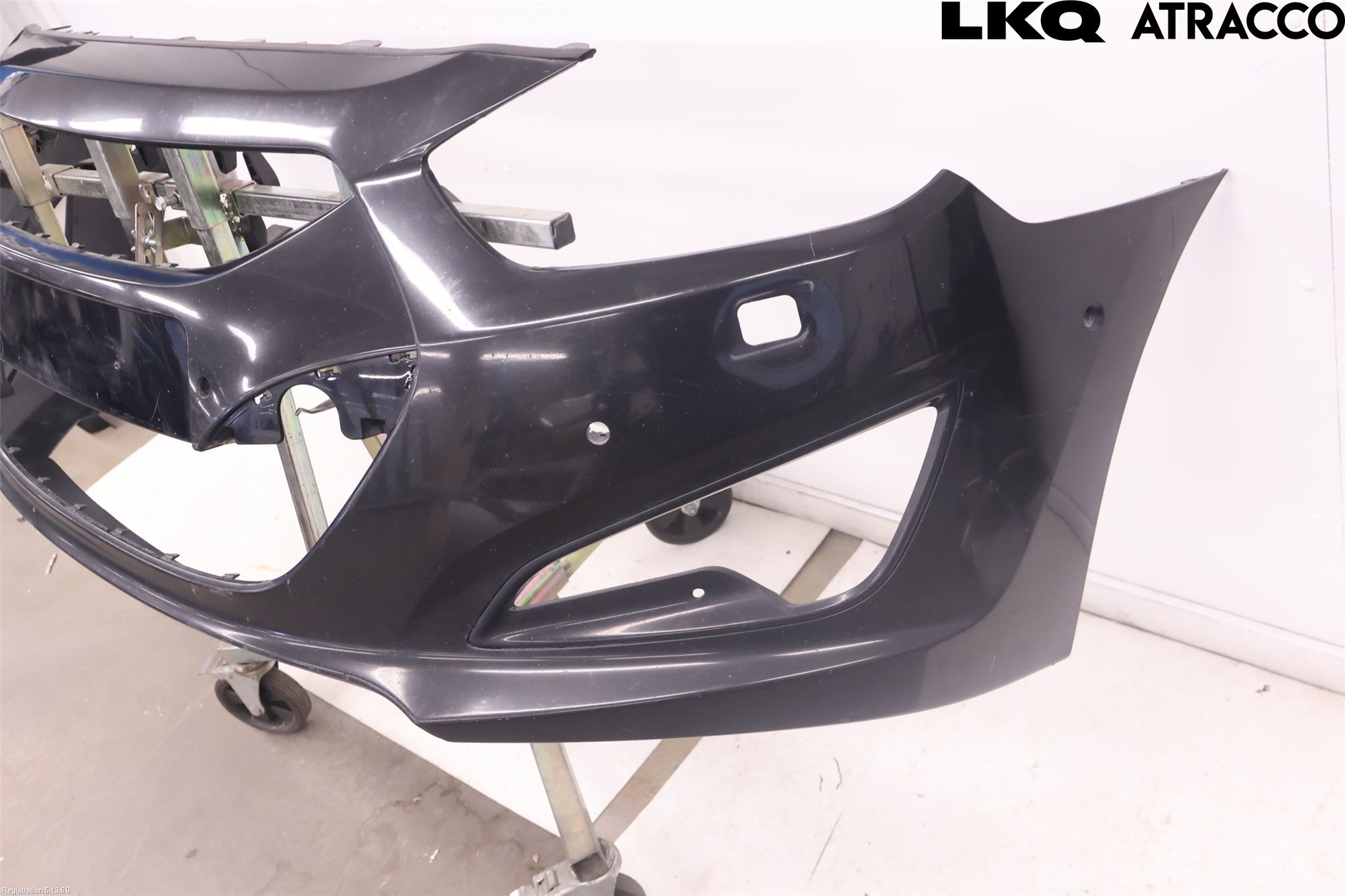 Hyundai i40 08-15 Stötfångarbeklädnad Fram
