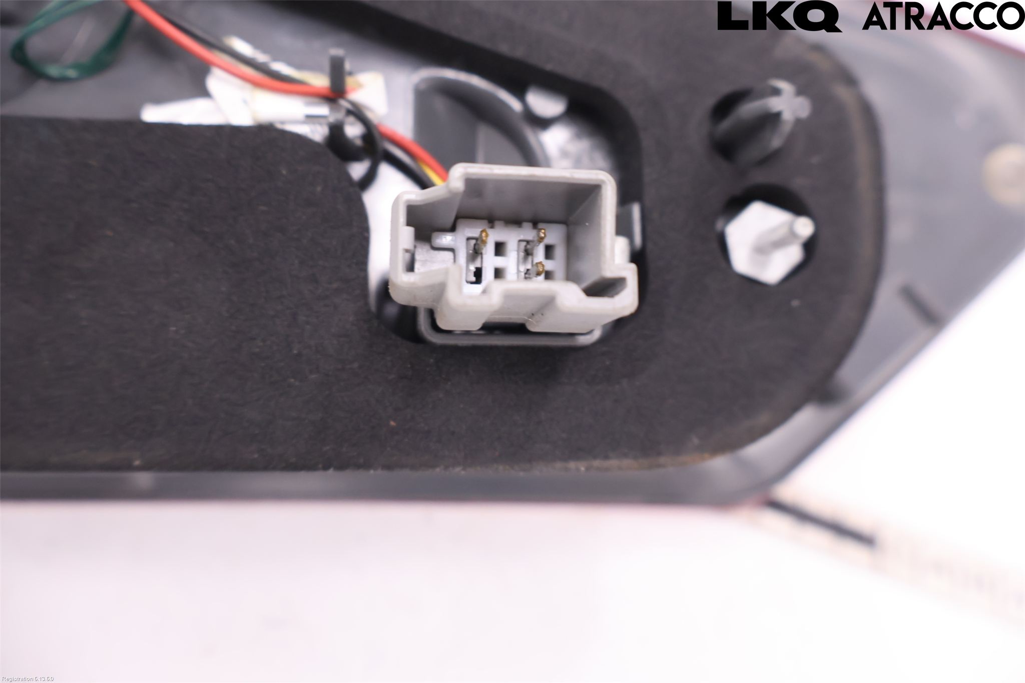 Ford MONDEO 15-22 Bakljus Lucka Hö