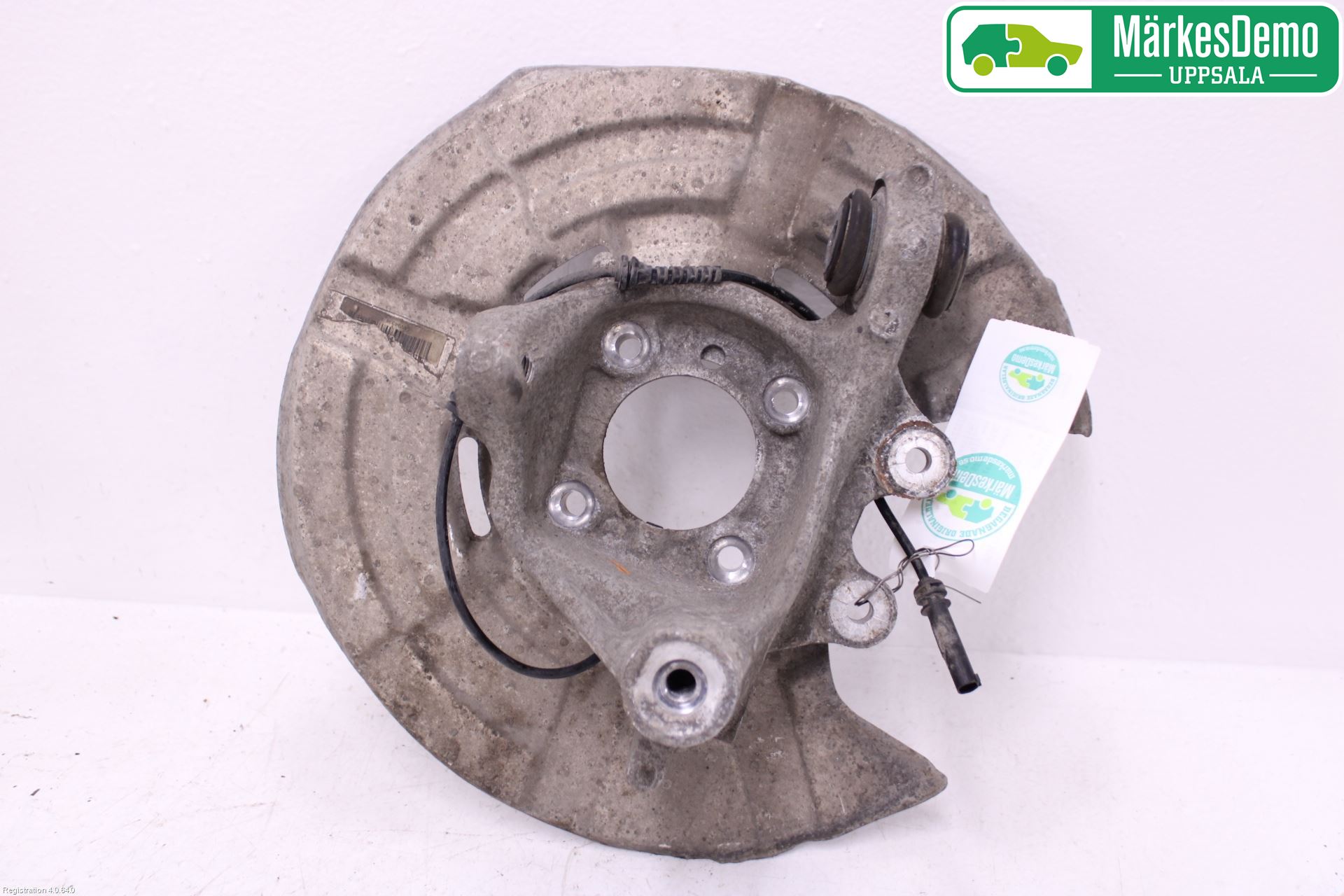 BMW 5 F10/F11/F18 09-17 Hjullagerhus-Spindel Vä B