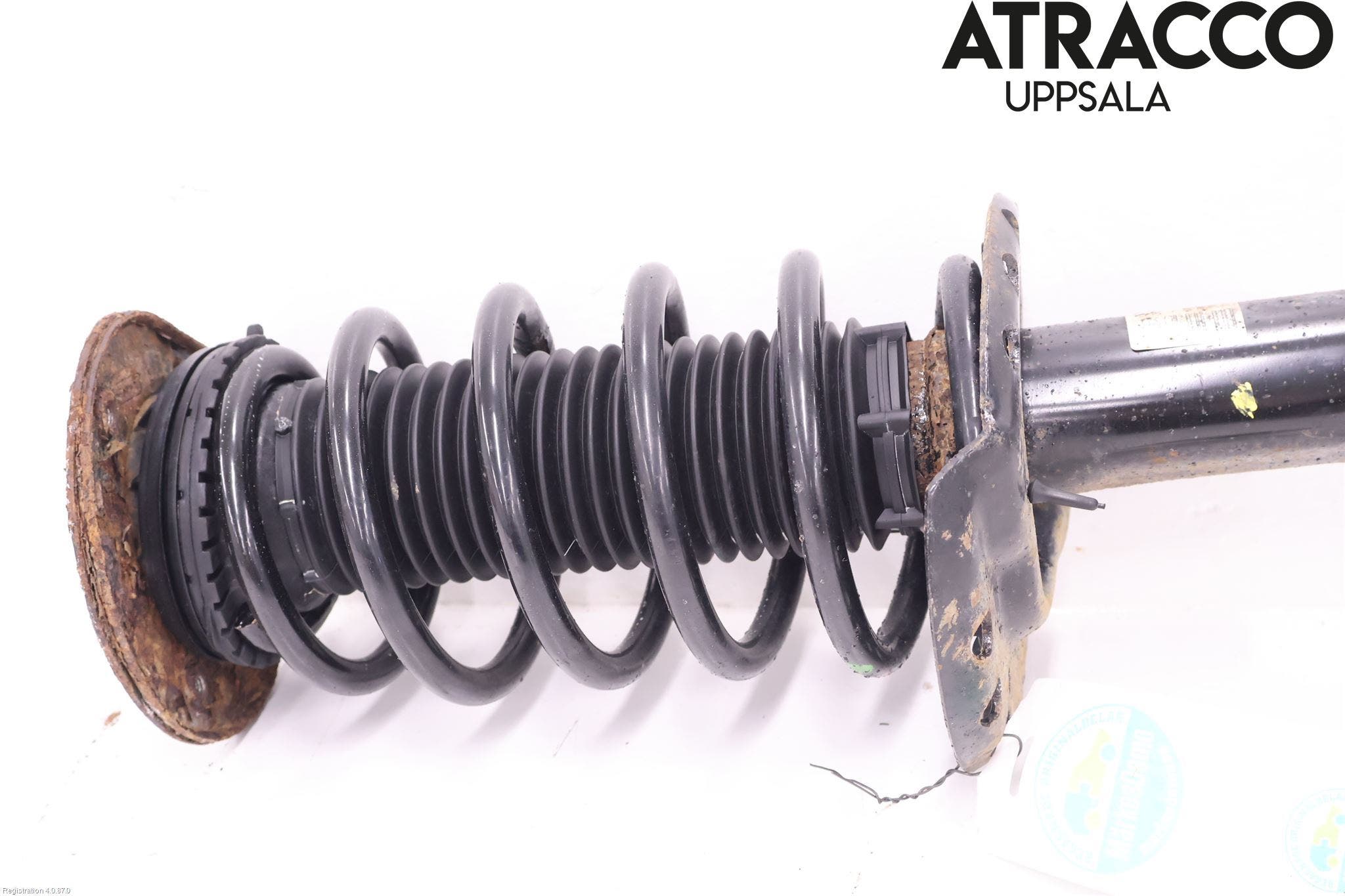 Volvo V70 14-16 Fjäderben Fram Höger