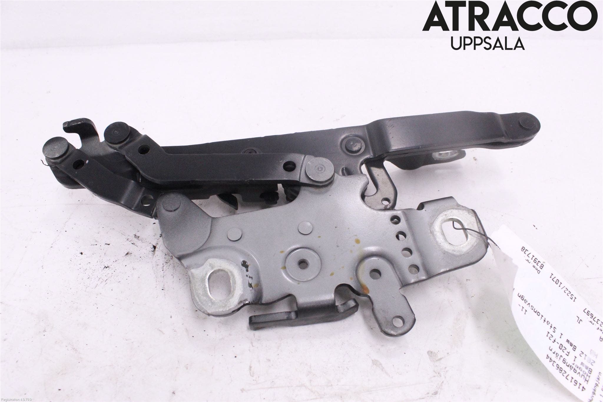 BMW 1 F20/F21 11-19 Huvgångjärn