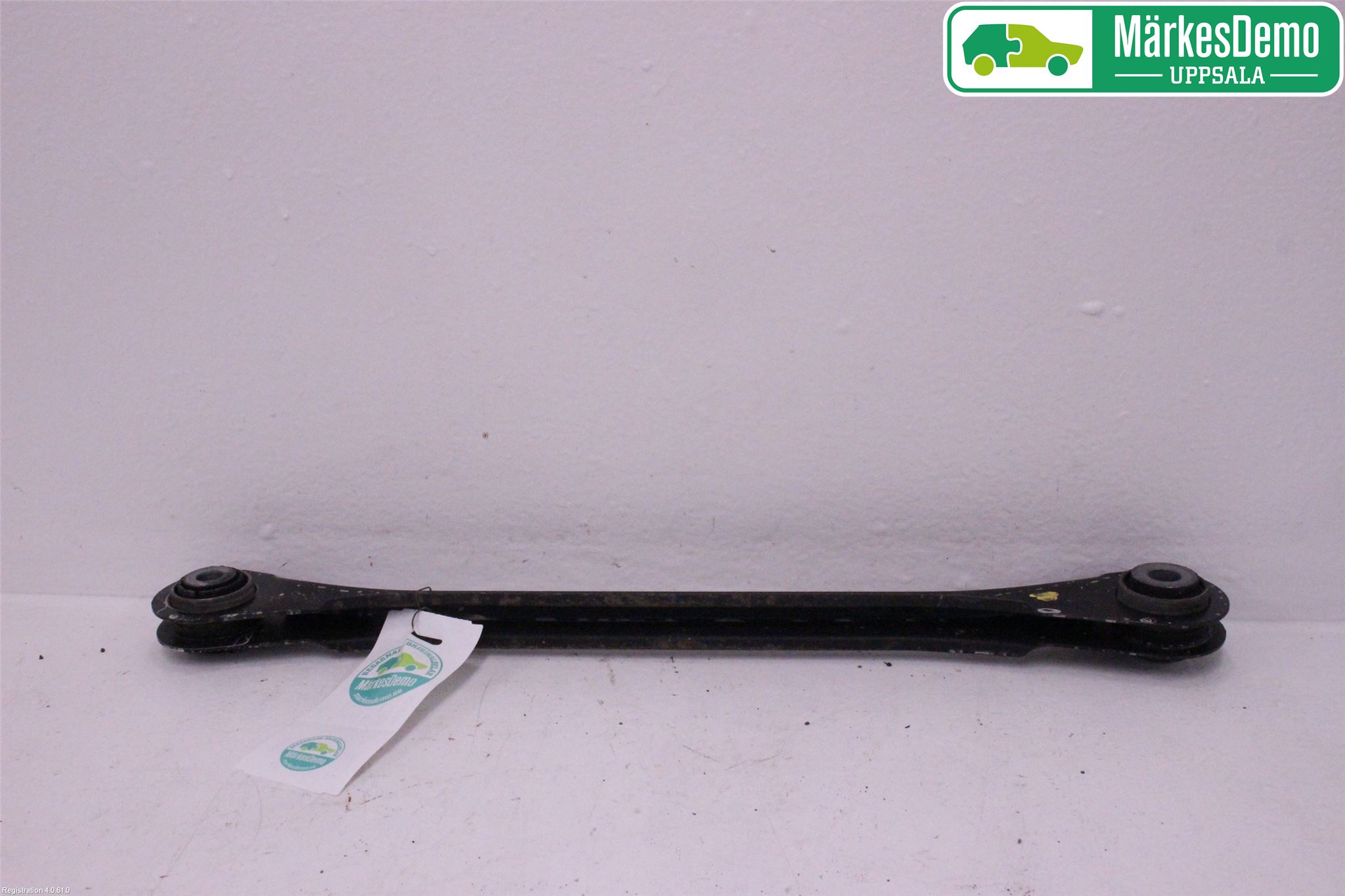 Volkswagen VW TOUAREG 7P 11-18 Bärarm Bak Höger