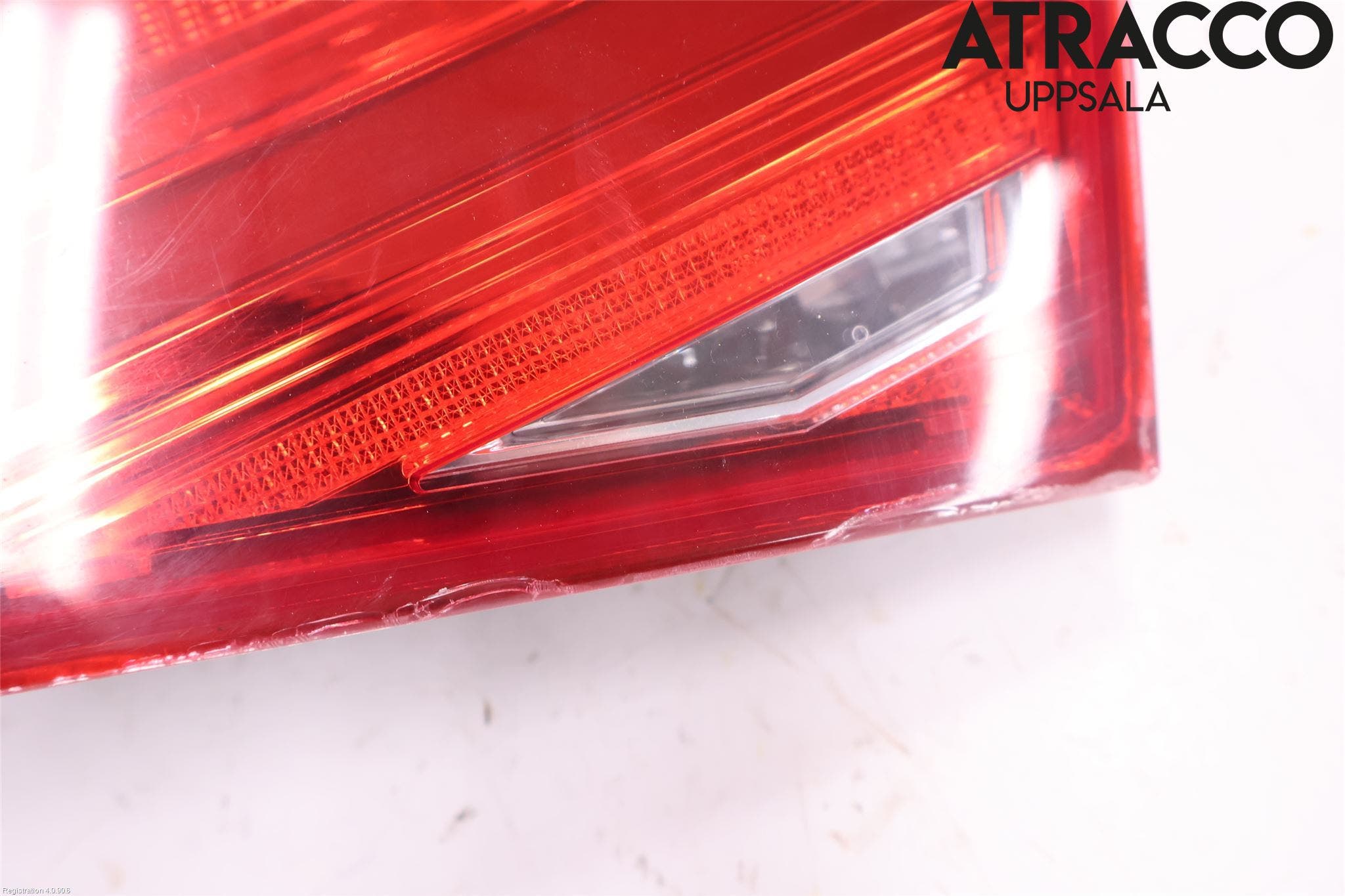 Audi A8/S8 4H 10-17 Bakljus Lucka Hö