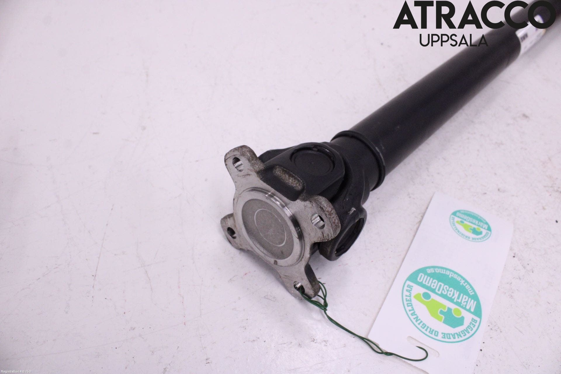 BMW 5 G30/G31/F90 17-23 Mellanaxel Mitt