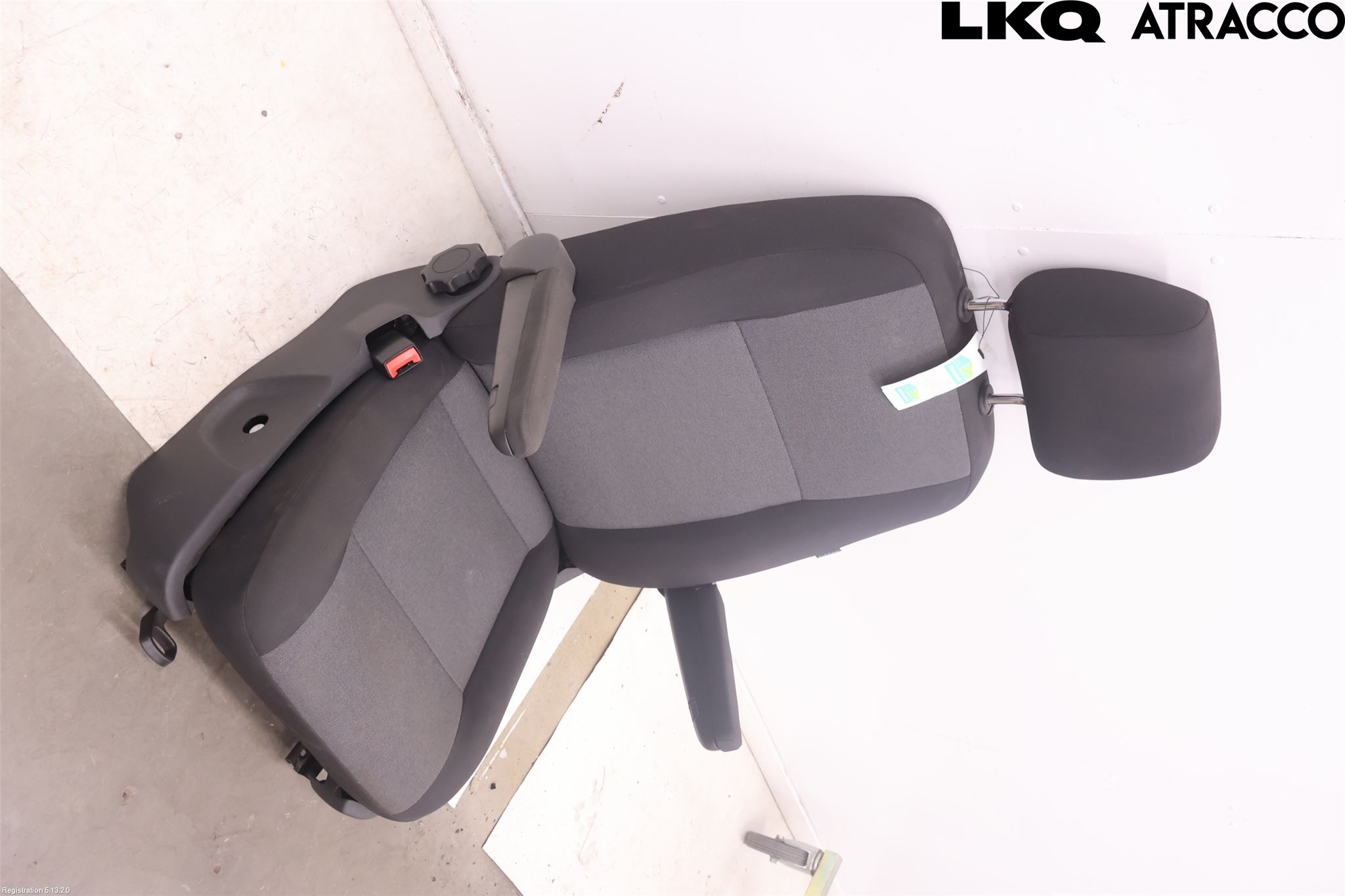 Volkswagen VW TRANSP/CARAVELLE (T6) 16-22 Inredning Stol Fram Vä