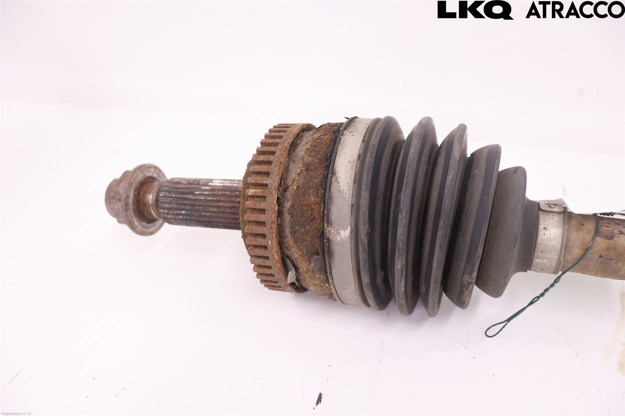 Hyundai i40 08-15 Drivaxel Fram Höger