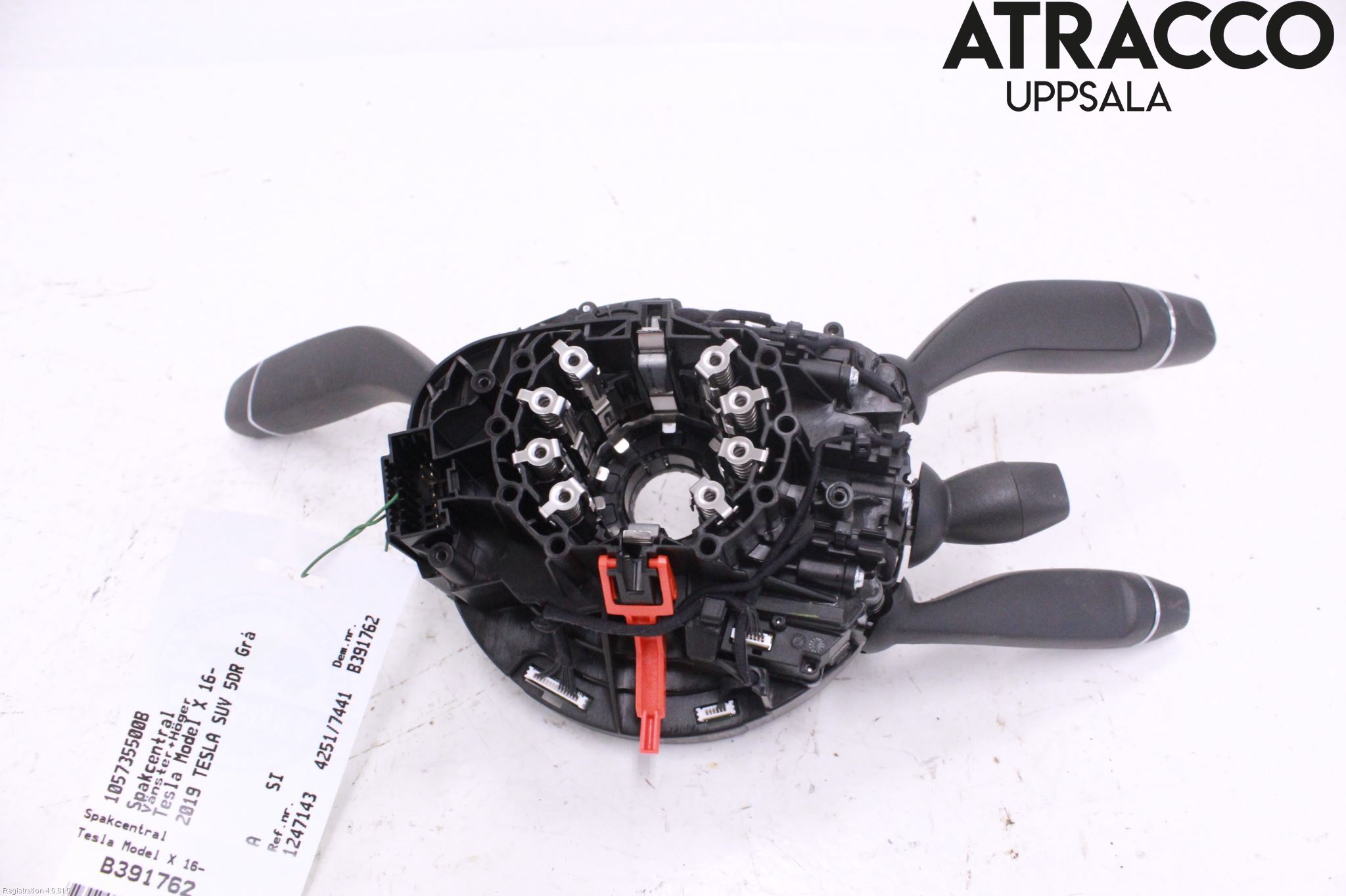 Tesla MODEL X 16- Spakcentral