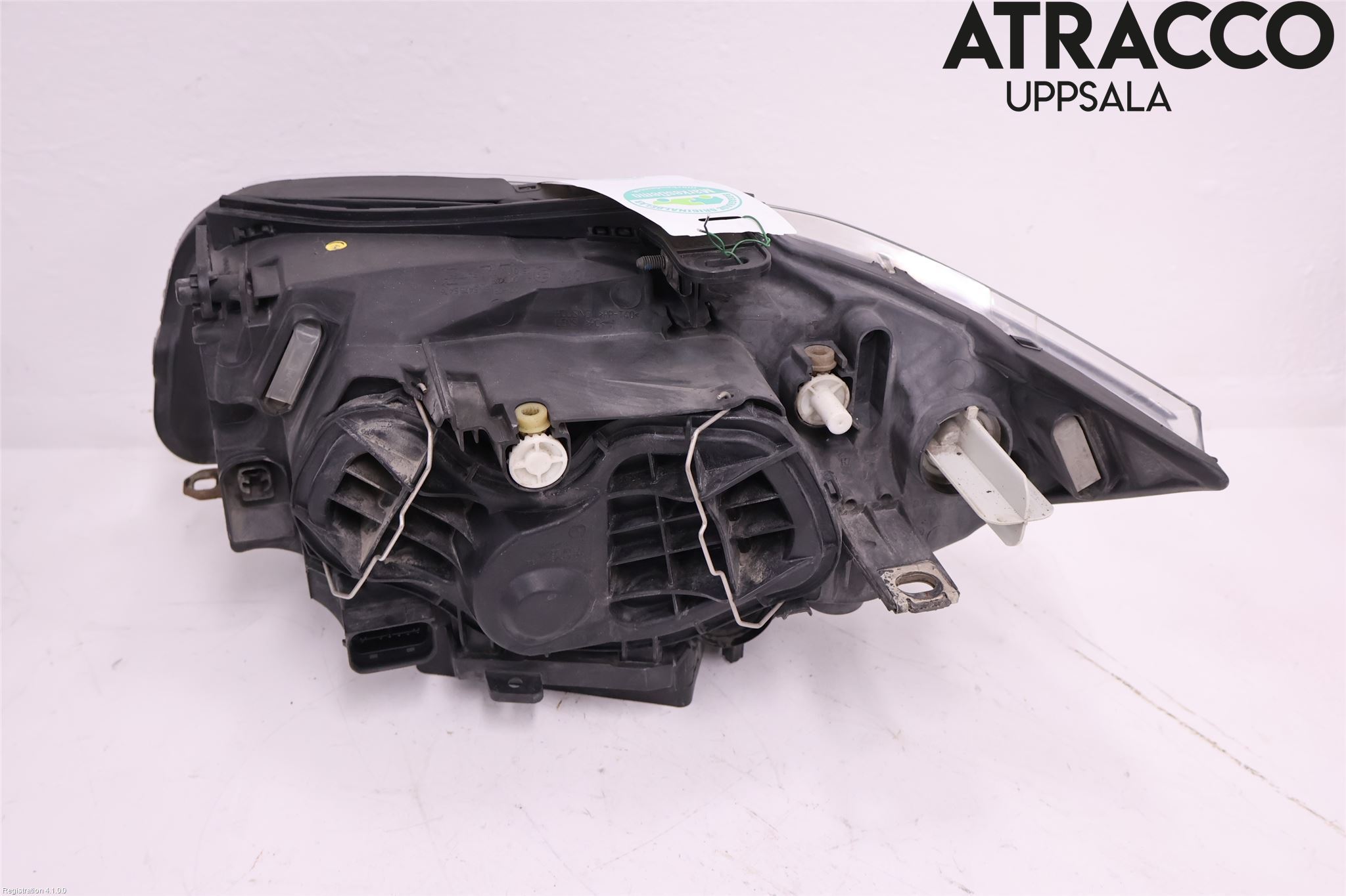 BMW 1 E87/81 5D/3D 03-11 Strålkastare Höger