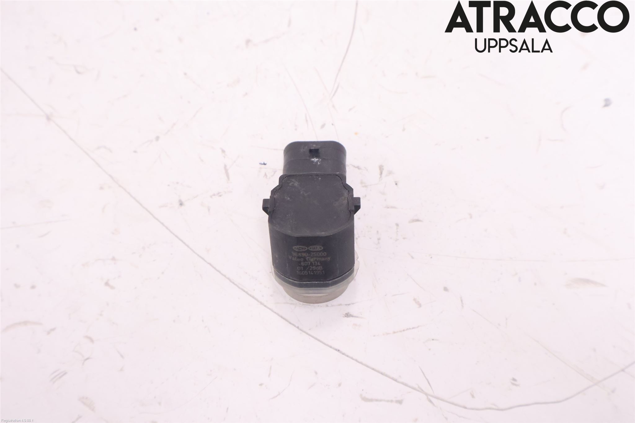 Hyundai SANTA FE 13-18 Parkeringshjälp Frontsensor