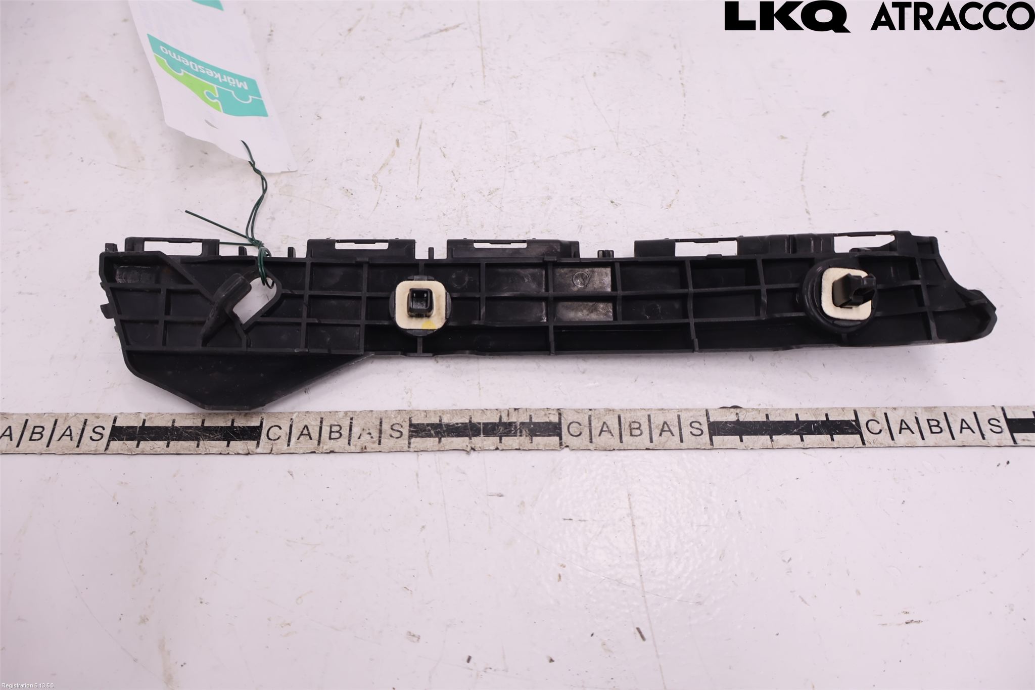 Toyota YARIS XP130 12-14 Stötfångarfäste Bak Hö