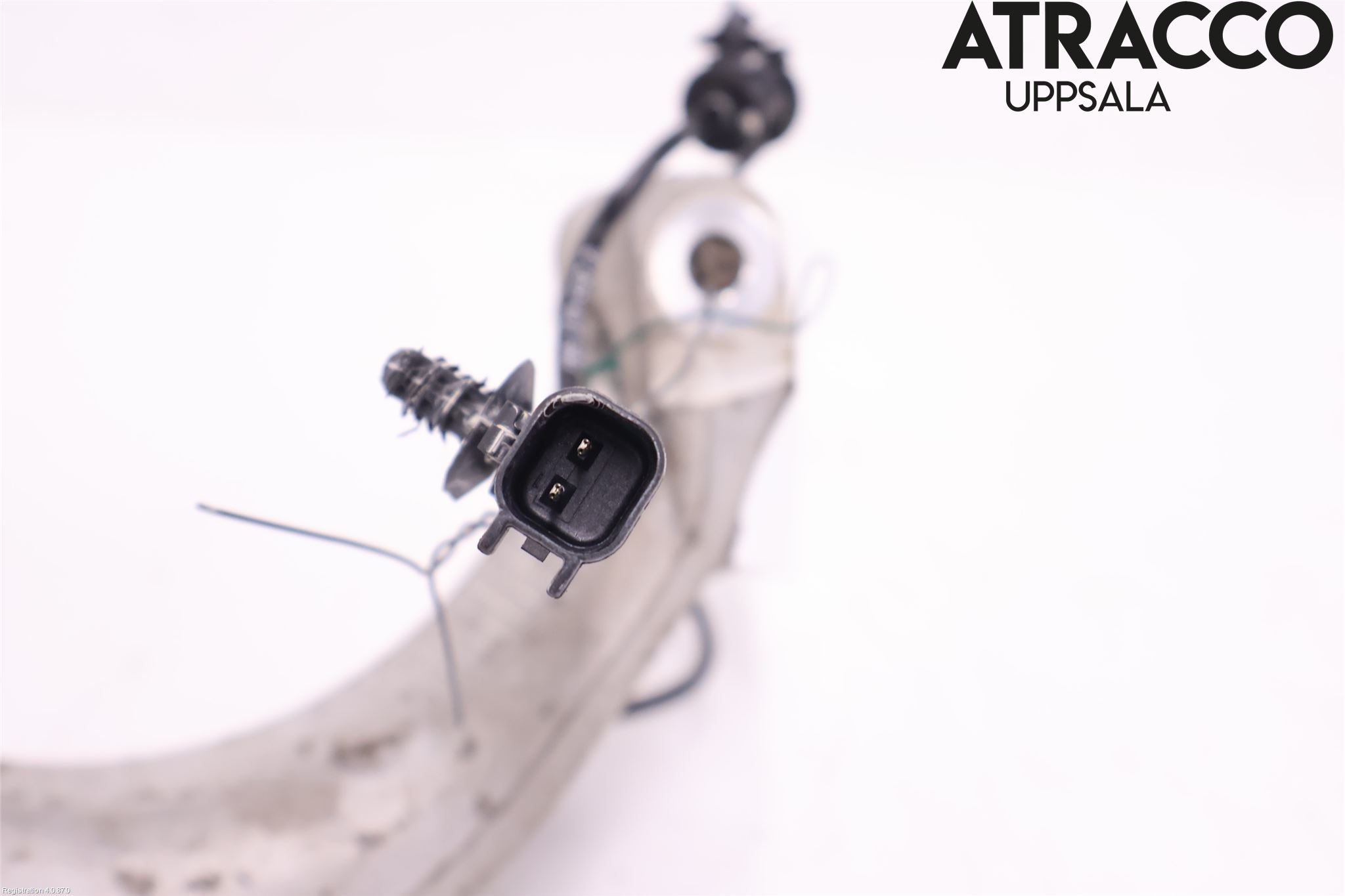 Tesla MODEL 3 17- Styrspindel Lagerhus Vä