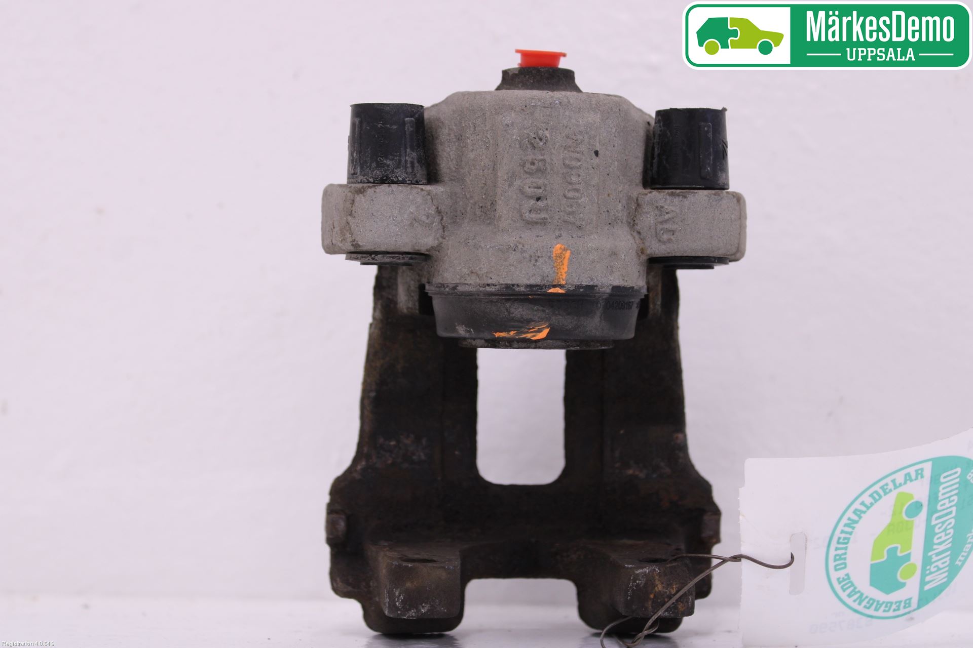 BMW 3 F30/F31/F80 12-19 Bromsok Bak Höger
