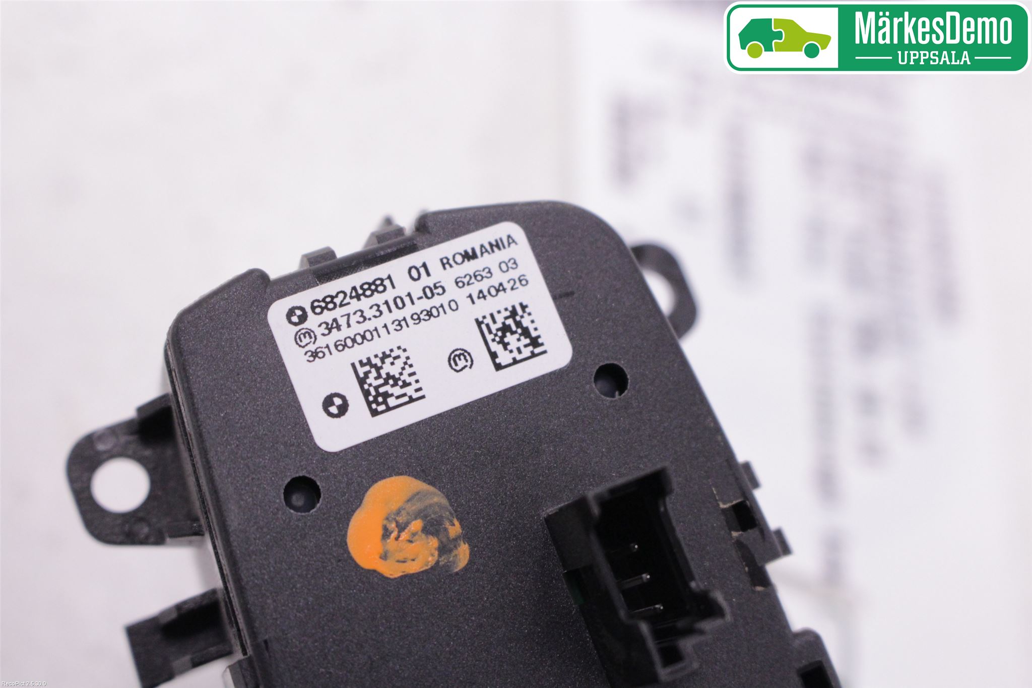 Mini ONE/COOPER 5DR F55 14-24 Strömställare Ljus