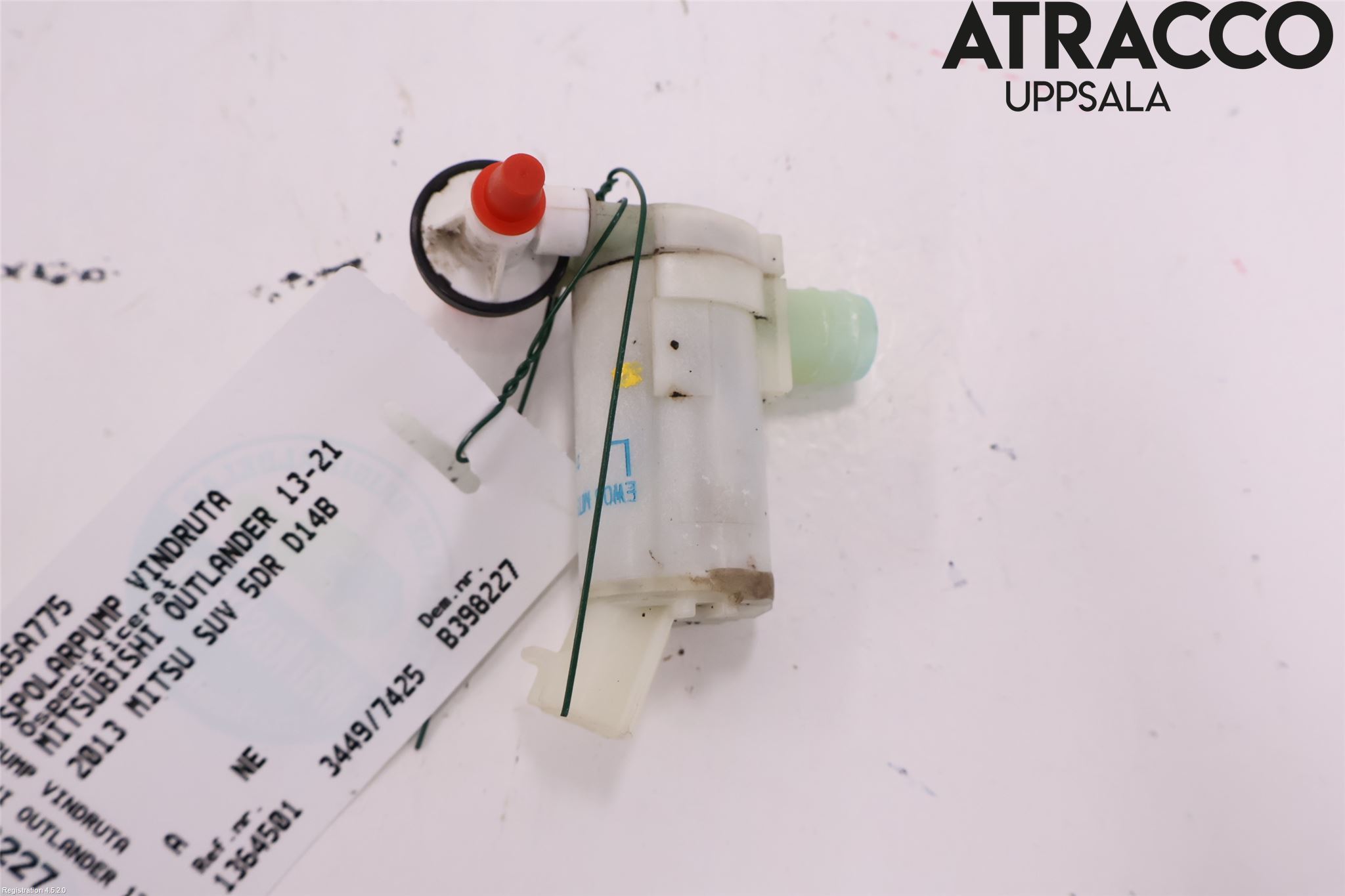 Mitsubishi OUTLANDER 13-21 Spolarpump Vindruta