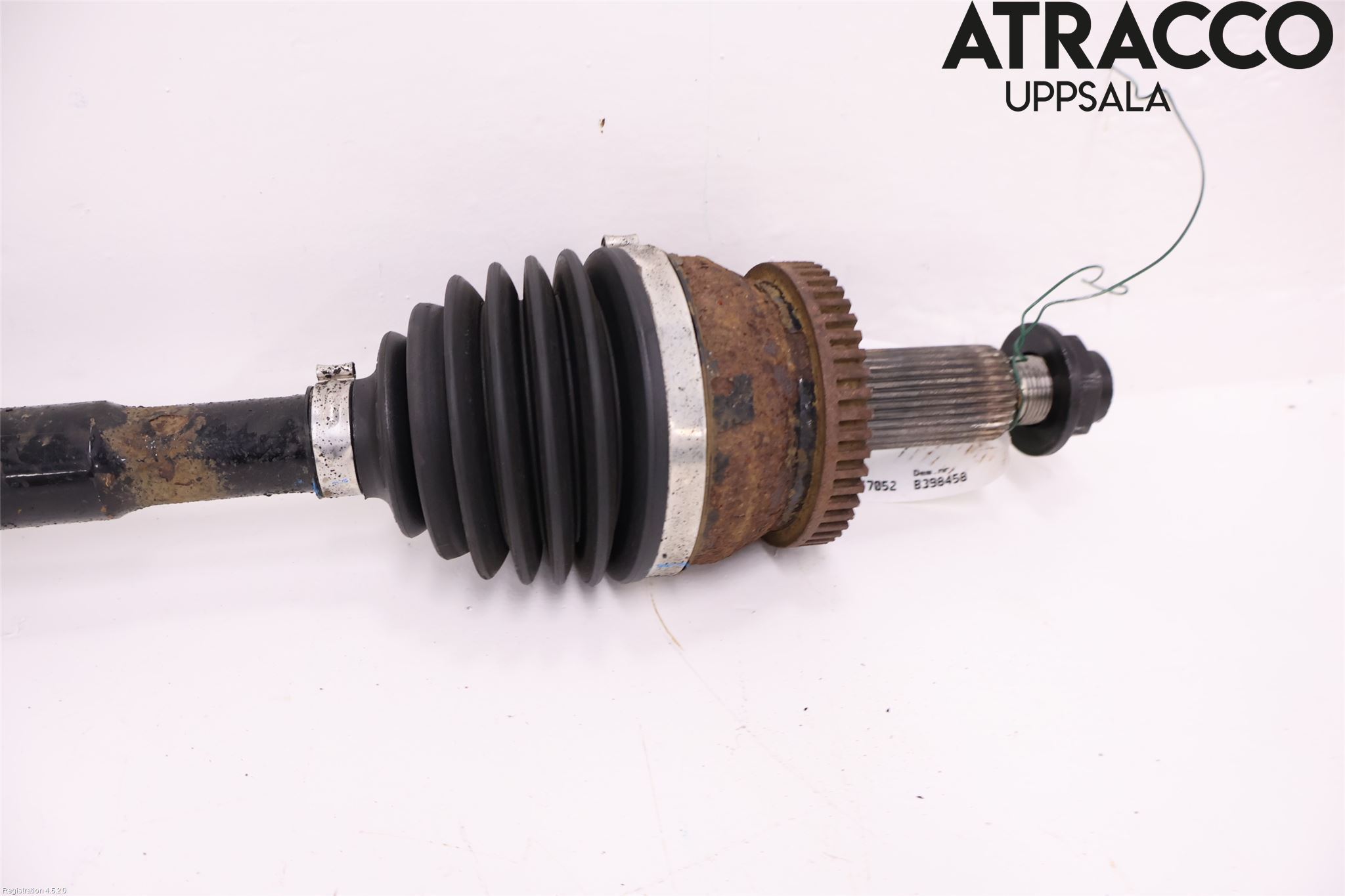 Hyundai i40 16-18 Drivaxel Fram Höger