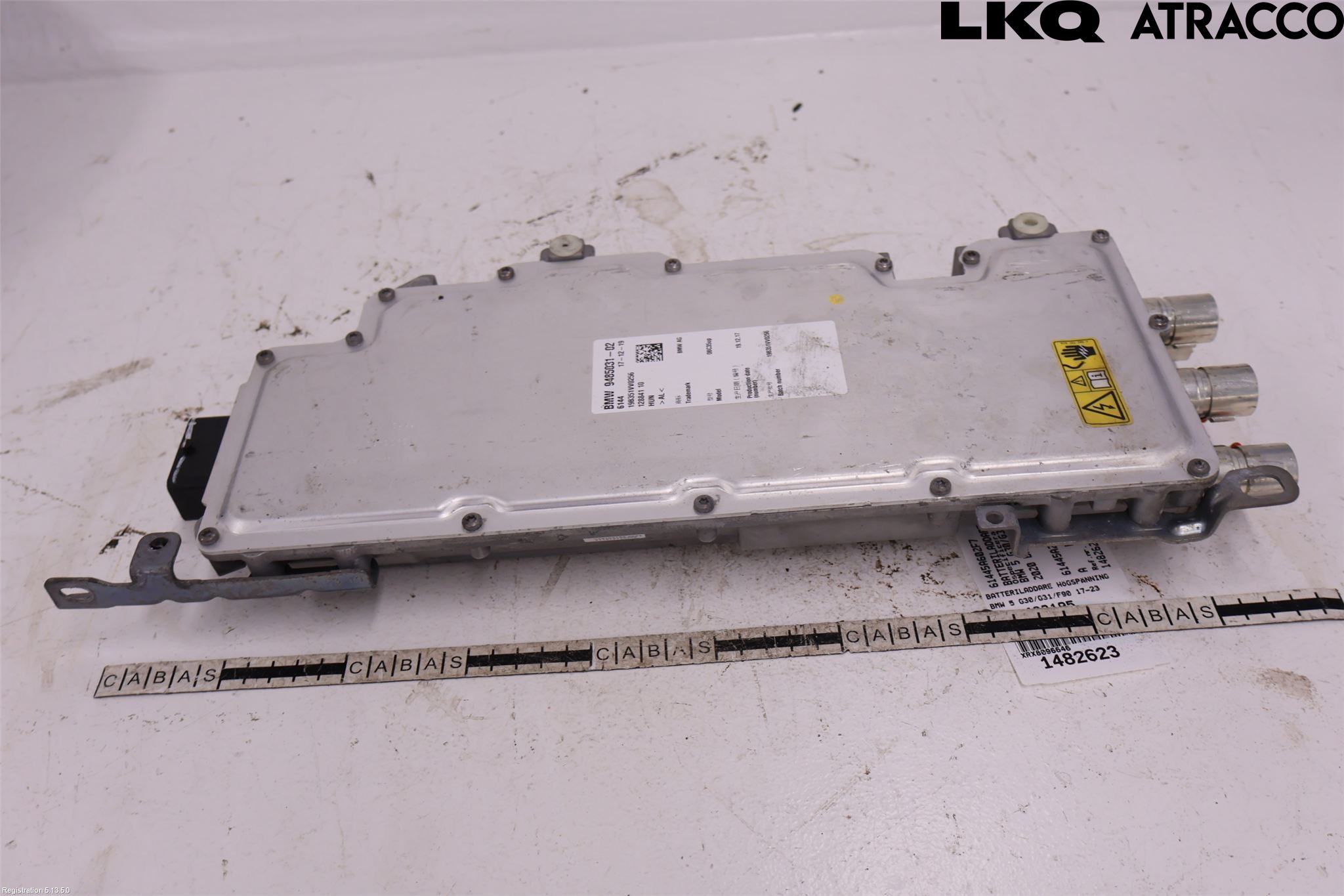 BMW 5 G30/G31/F90 17-23 Batteriladdare Högspänning