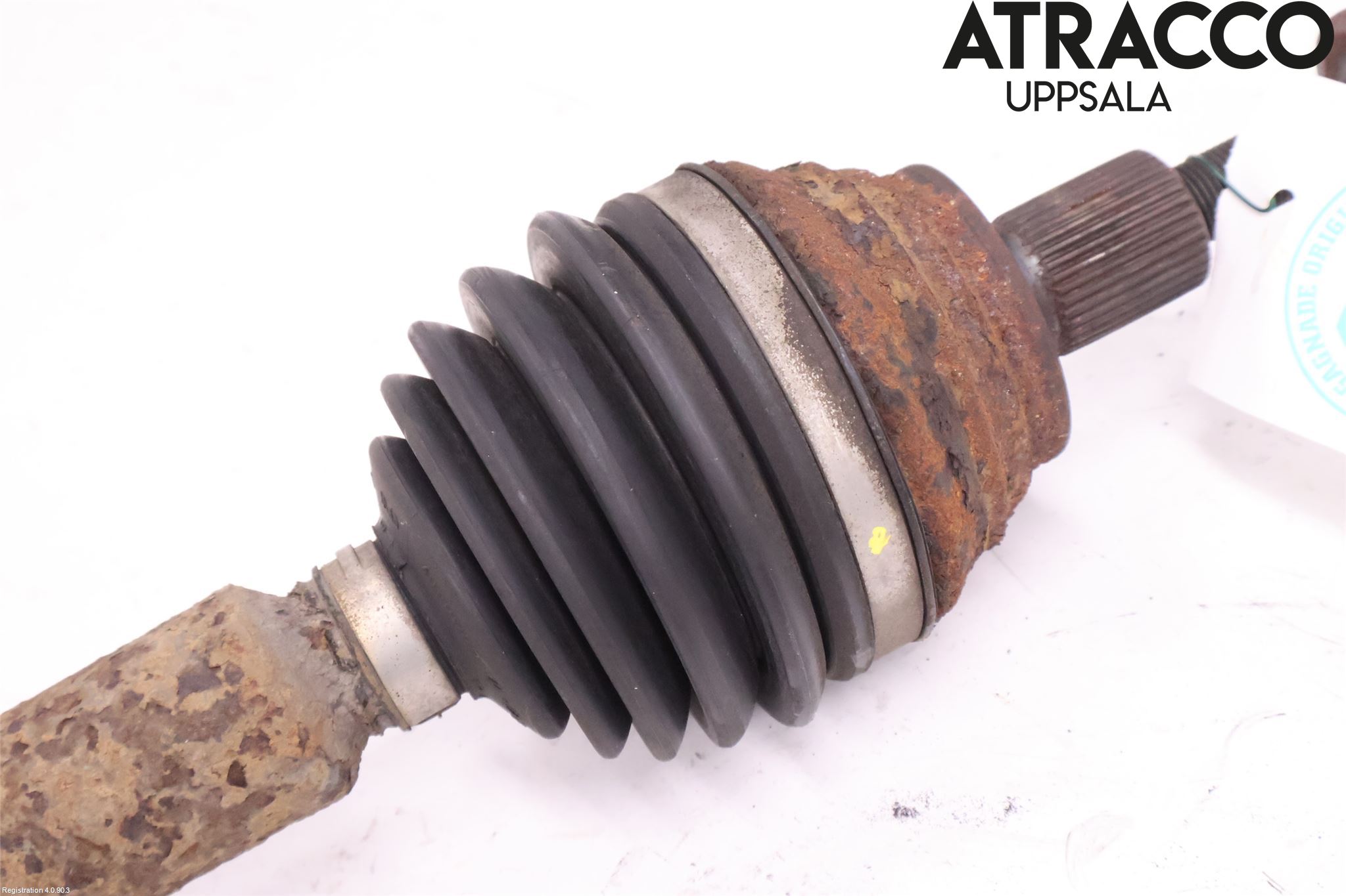 Volkswagen VW GOLF VI 09-13 Drivaxel Fram Höger