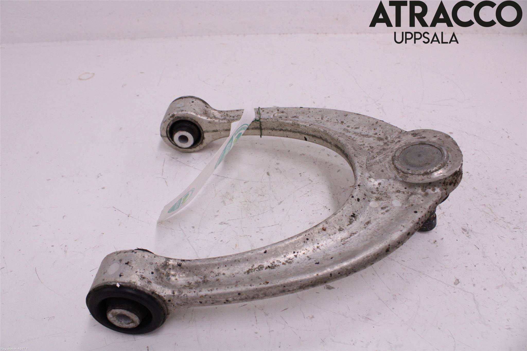 BMW 5 F10/F11/F18 09-17 Bärarm Fram Övre Hö