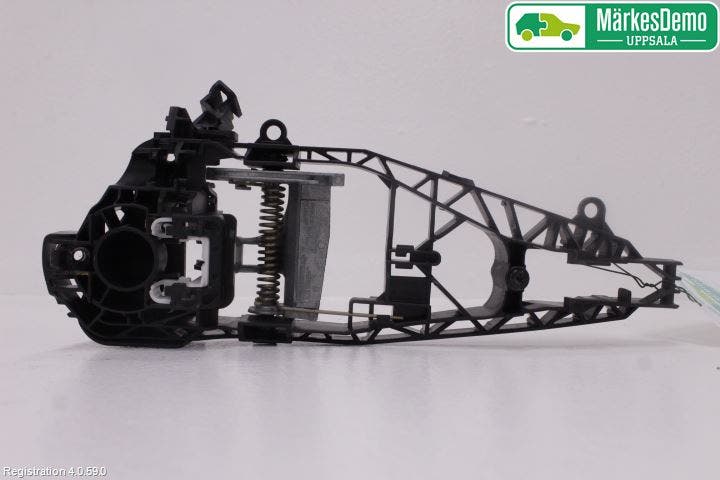 BMW X5 F15 13-18 Dörrhandtag Yttre Vä