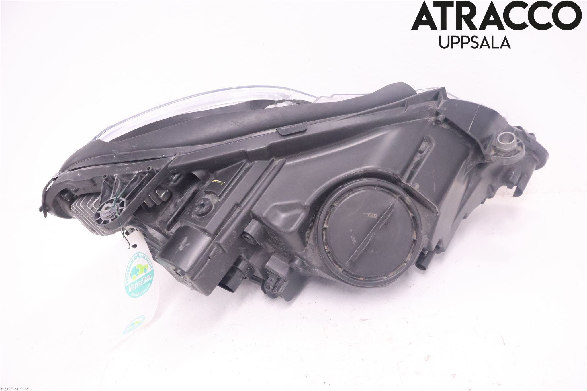 Mercedes-Benz MB E-KLASS (W212) 09-16 Strålkastare Vänster