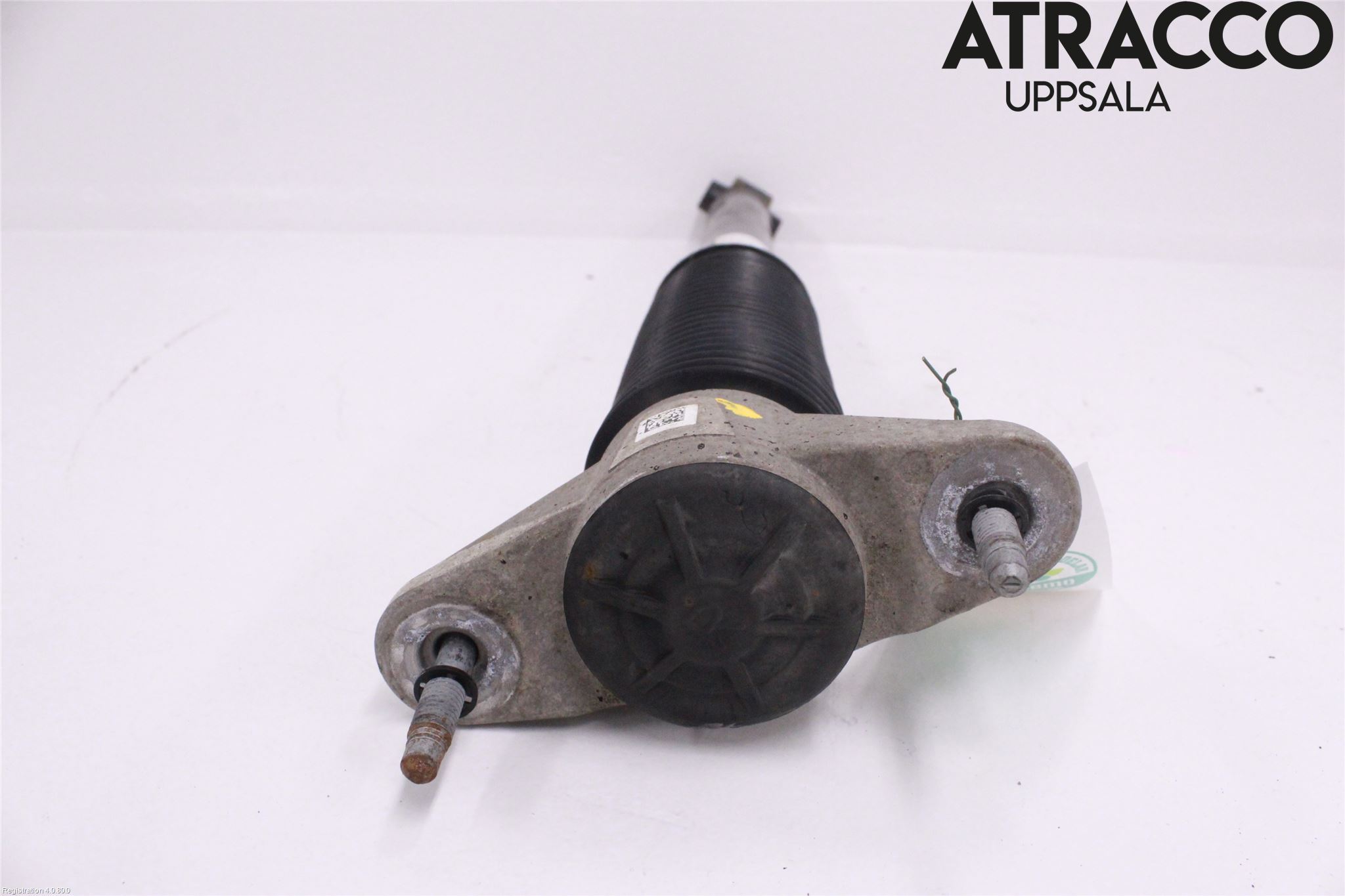 Tesla MODEL 3 17- Fjäderben Bak Höger