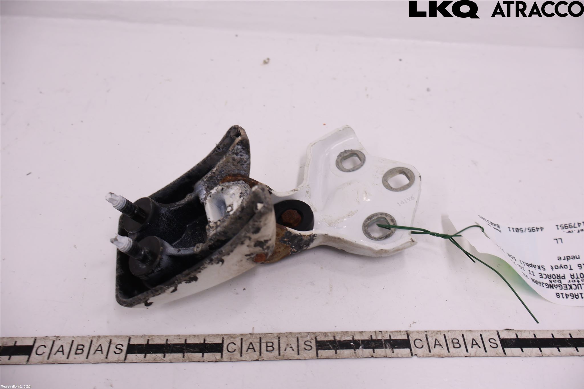 Toyota PROACE II 16- Bakluckegångjärn Vä