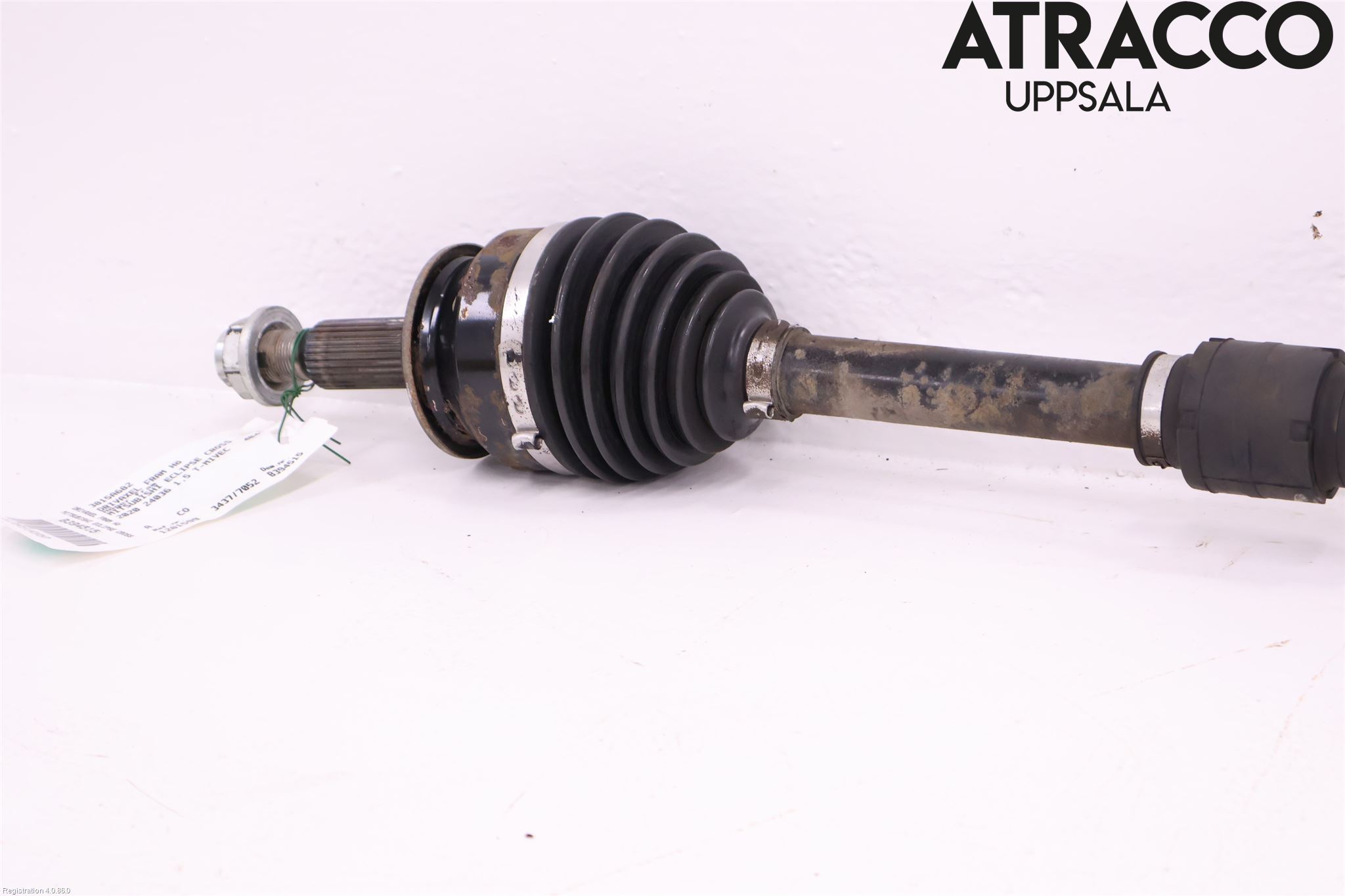 Mitsubishi ECLIPS CROSS Drivaxel Fram Höger