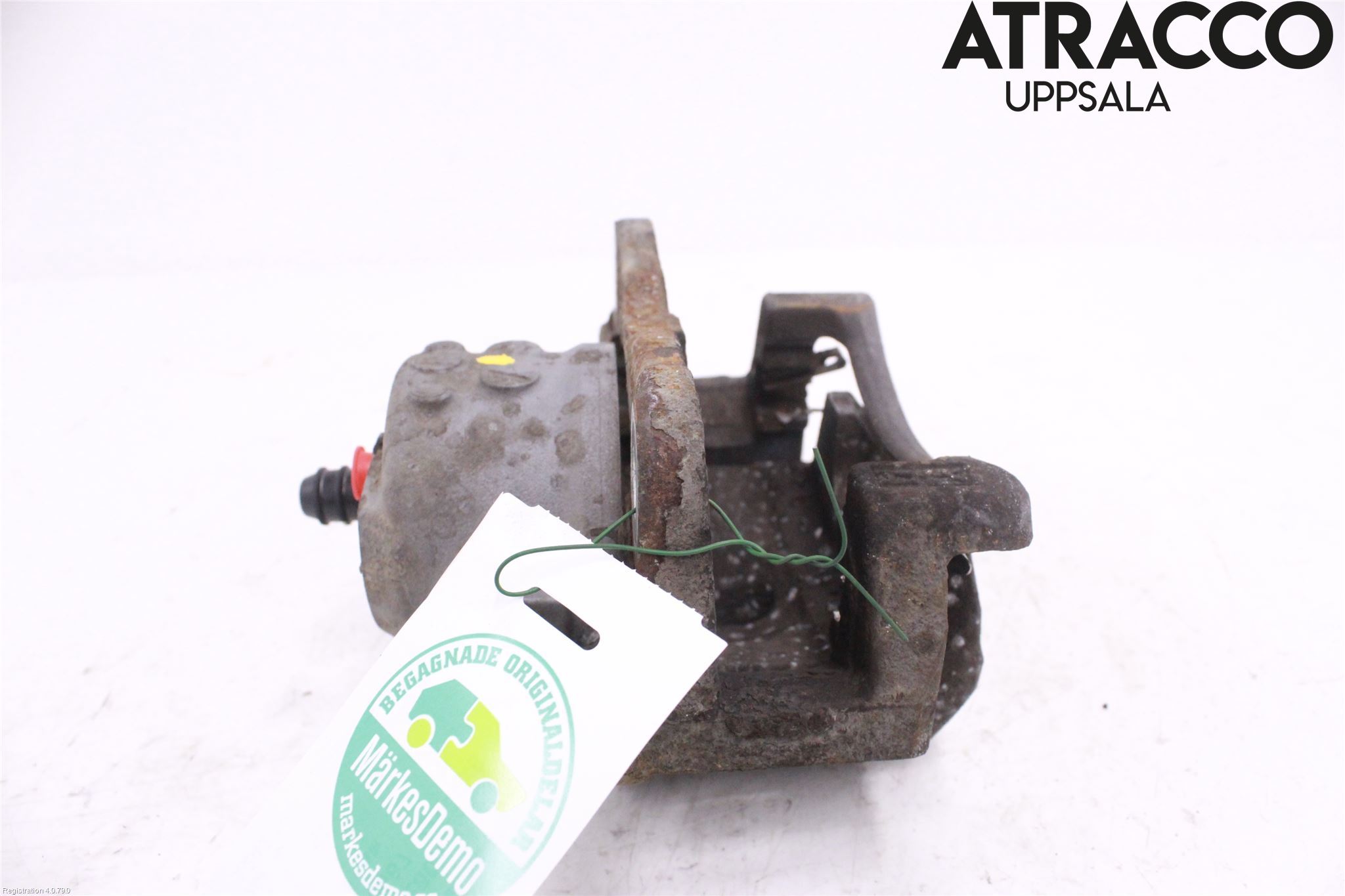 Lexus CT 200h Bromsok Fram Höger